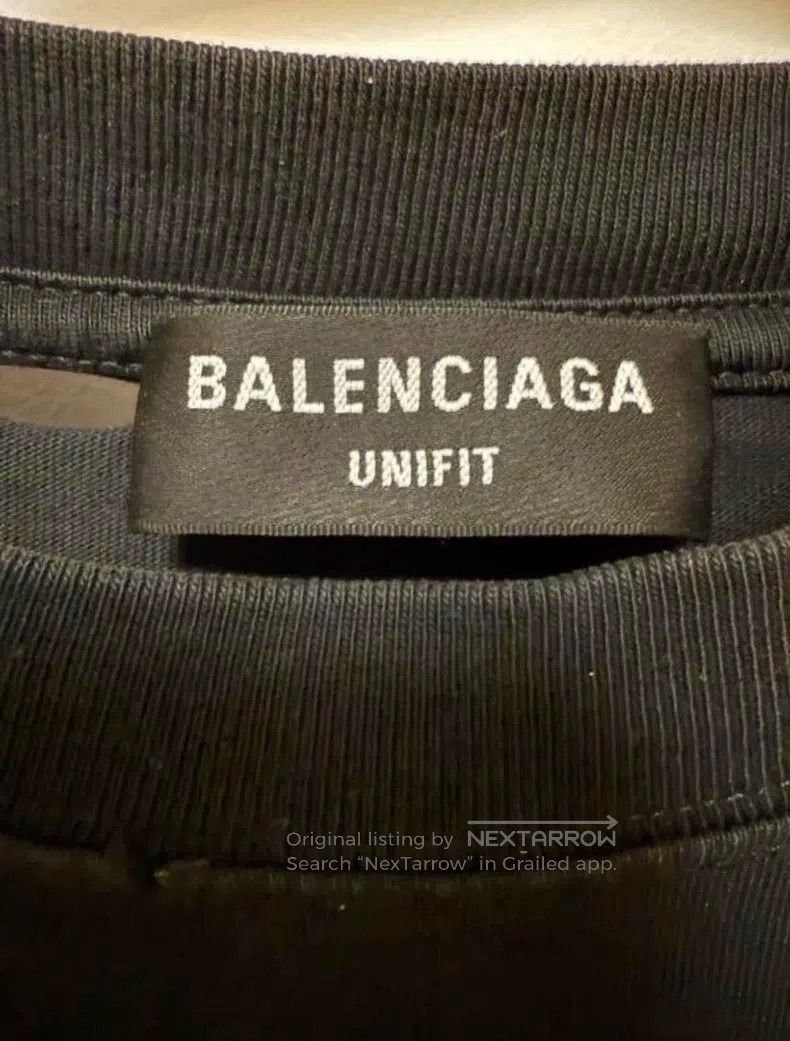 Balenciaga Balenciaga Letter Printed Pattern Hole Round Neck Short Sl Size US XS / EU 42 / 0 - 5 Thumbnail