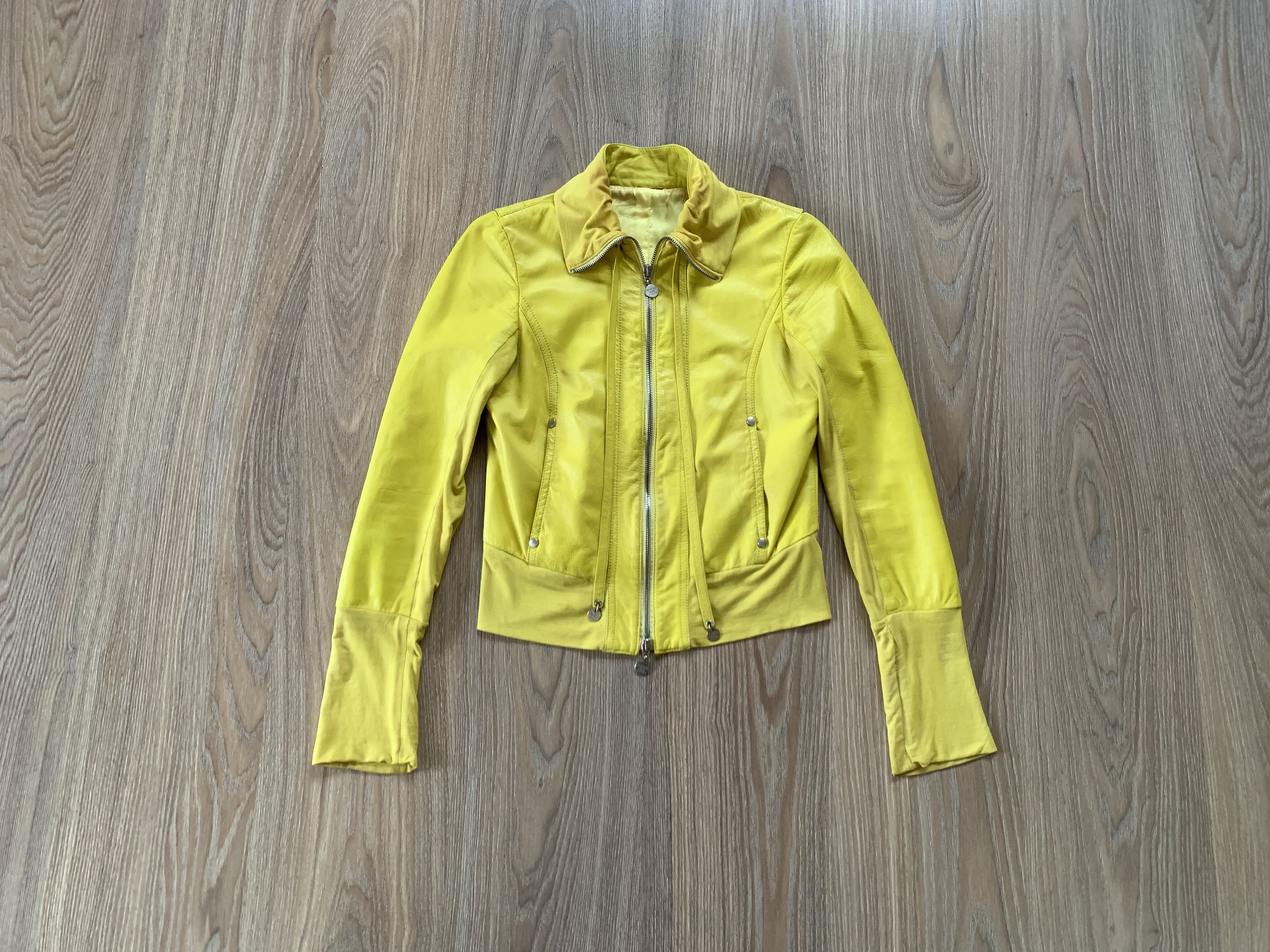Patrizia Pepe Womens Patrizia Pepe Yellow Leather Jacket Size S / US 4 / IT 40 - 1 Thumbnail