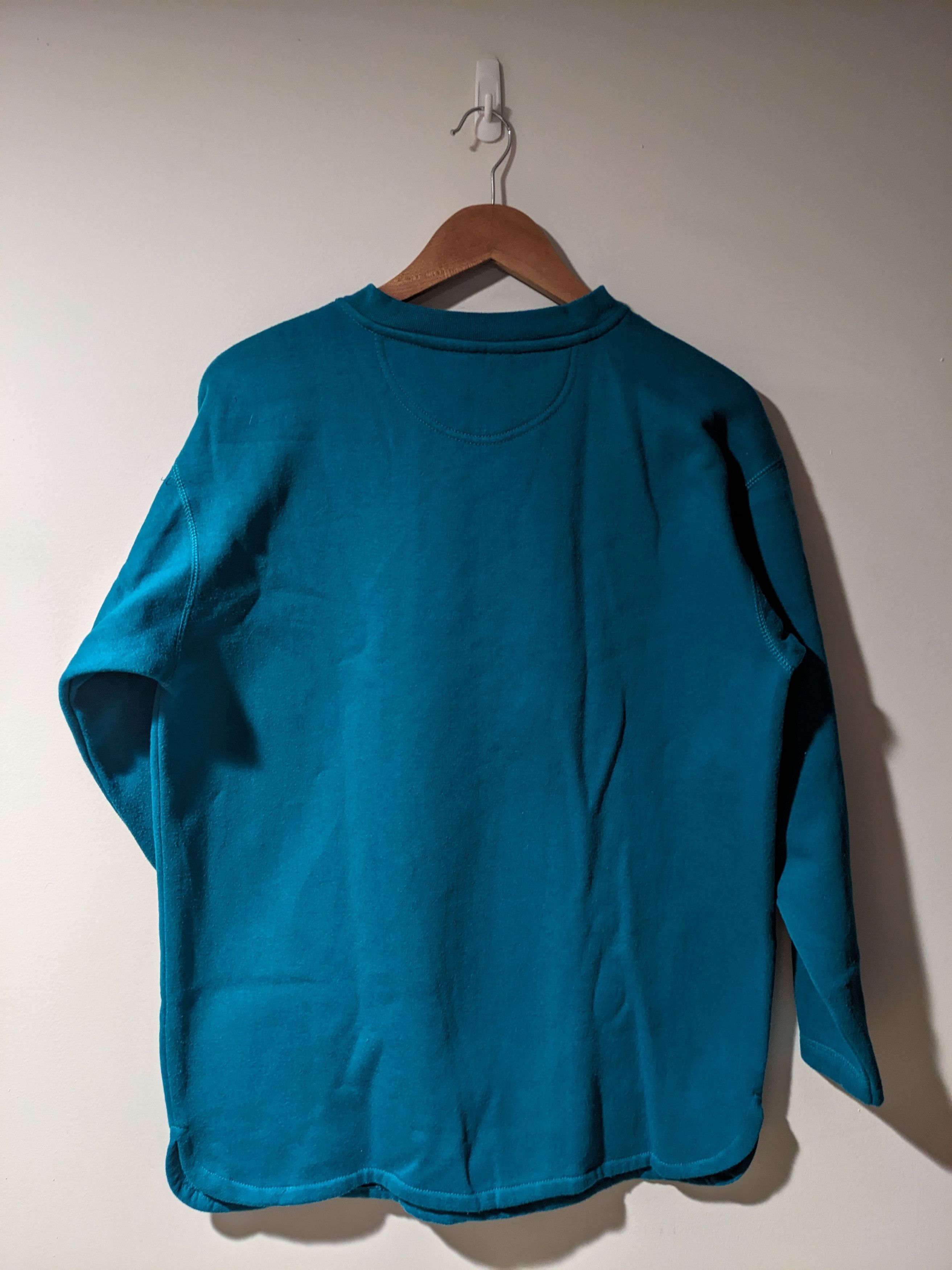 Disney Vintage 90s Winnie the Pooh Leave Center Logo Sweatshirt Size US L / EU 52-54 / 3 - 4 Thumbnail