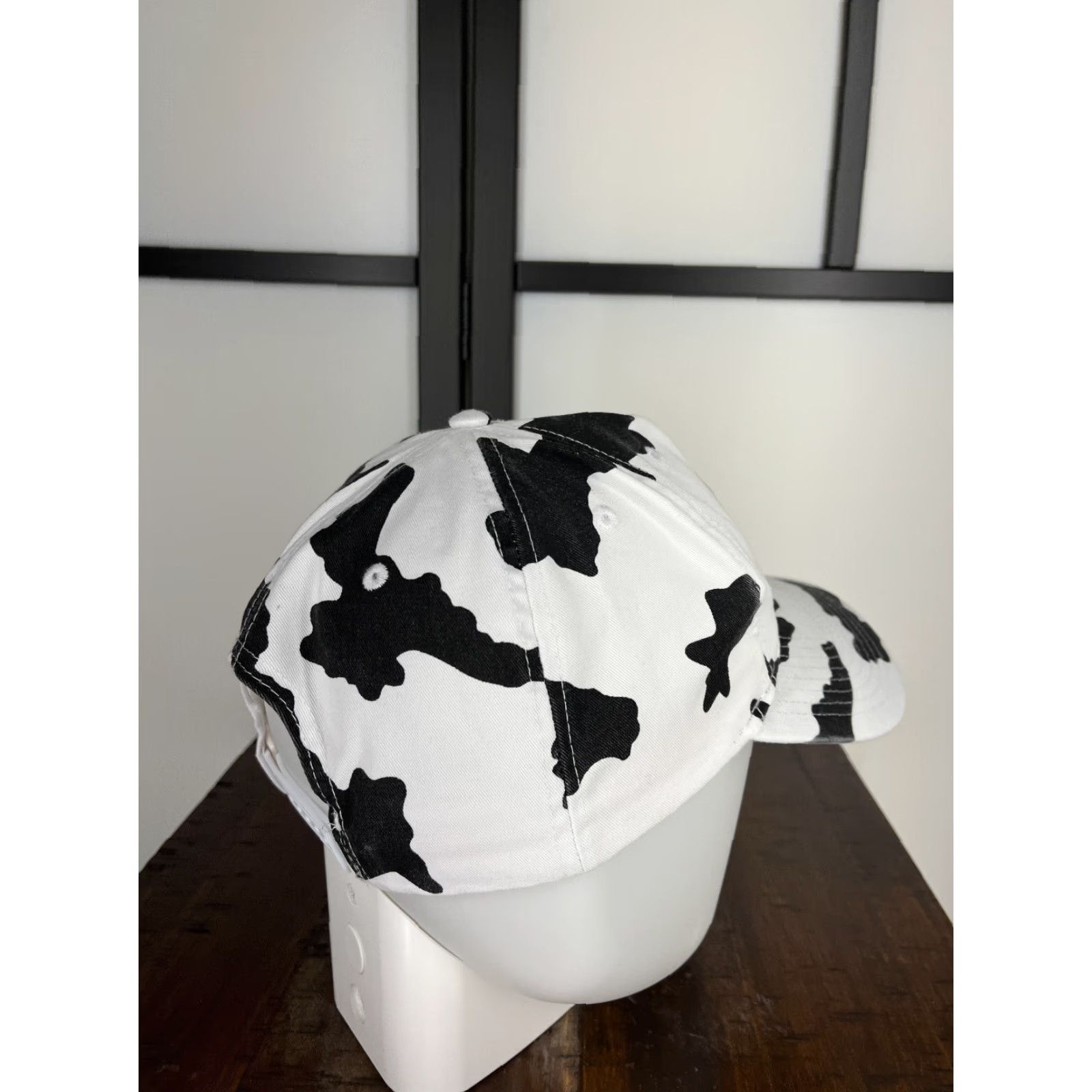 Vintage Otto Border Valley Trading Hat Cap Snap Back Adult Black White Cow Print Cotton Poly Twill Adjustable Lightweight Mens Men Hat Cap Accessories Size ONE SIZE - 7 Thumbnail