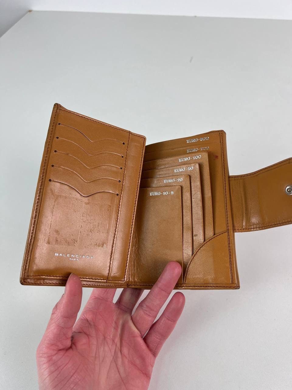 Balenciaga Balenciaga monogram vintage leather wallet Size ONE SIZE - 7 Thumbnail