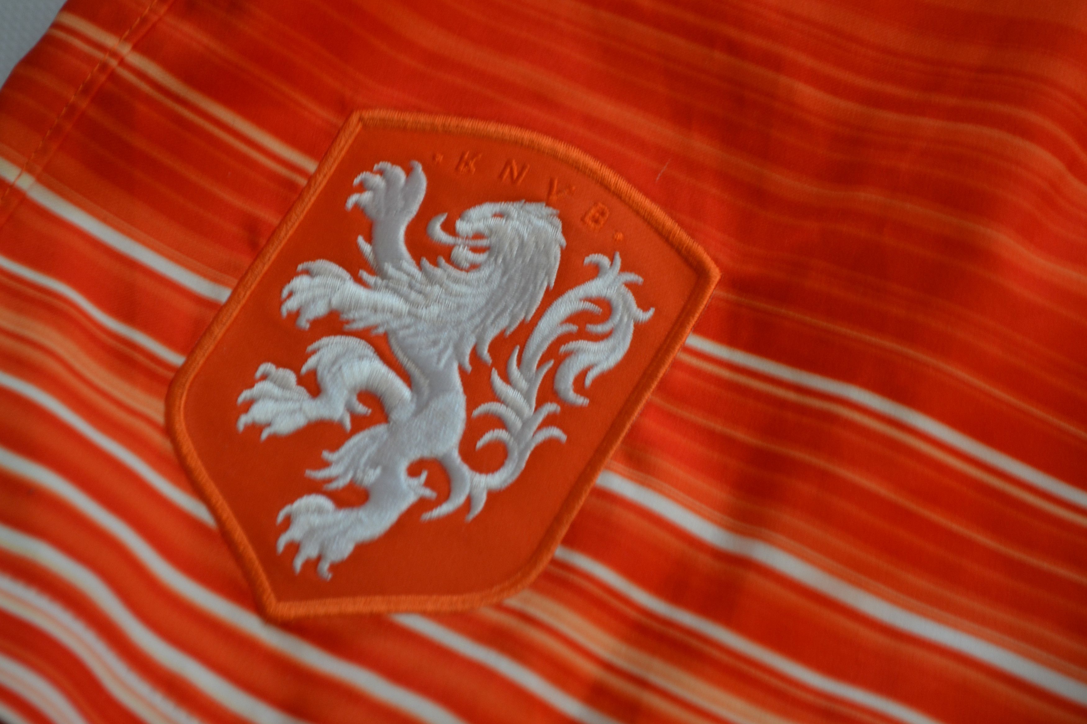 Nike Netherlands Home Football Shorts 2015 2016 Soccer Size US 32 / EU 48 - 6 Thumbnail