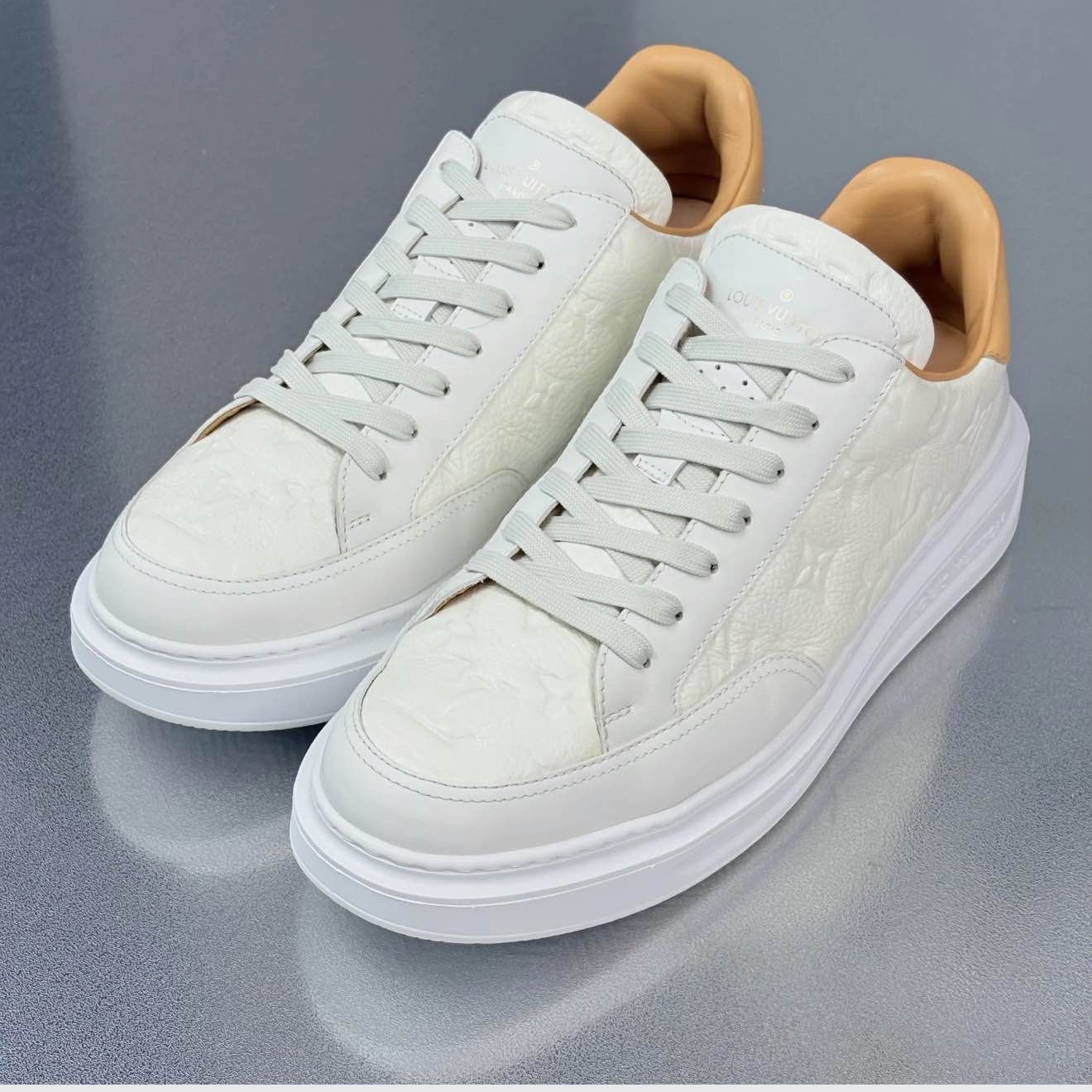 Louis Vuitton Louis Vuitton Monogram Embossed Low-Top Sneakers US 9.5 Size US 9.5 / EU 42-43 - 1 Thumbnail