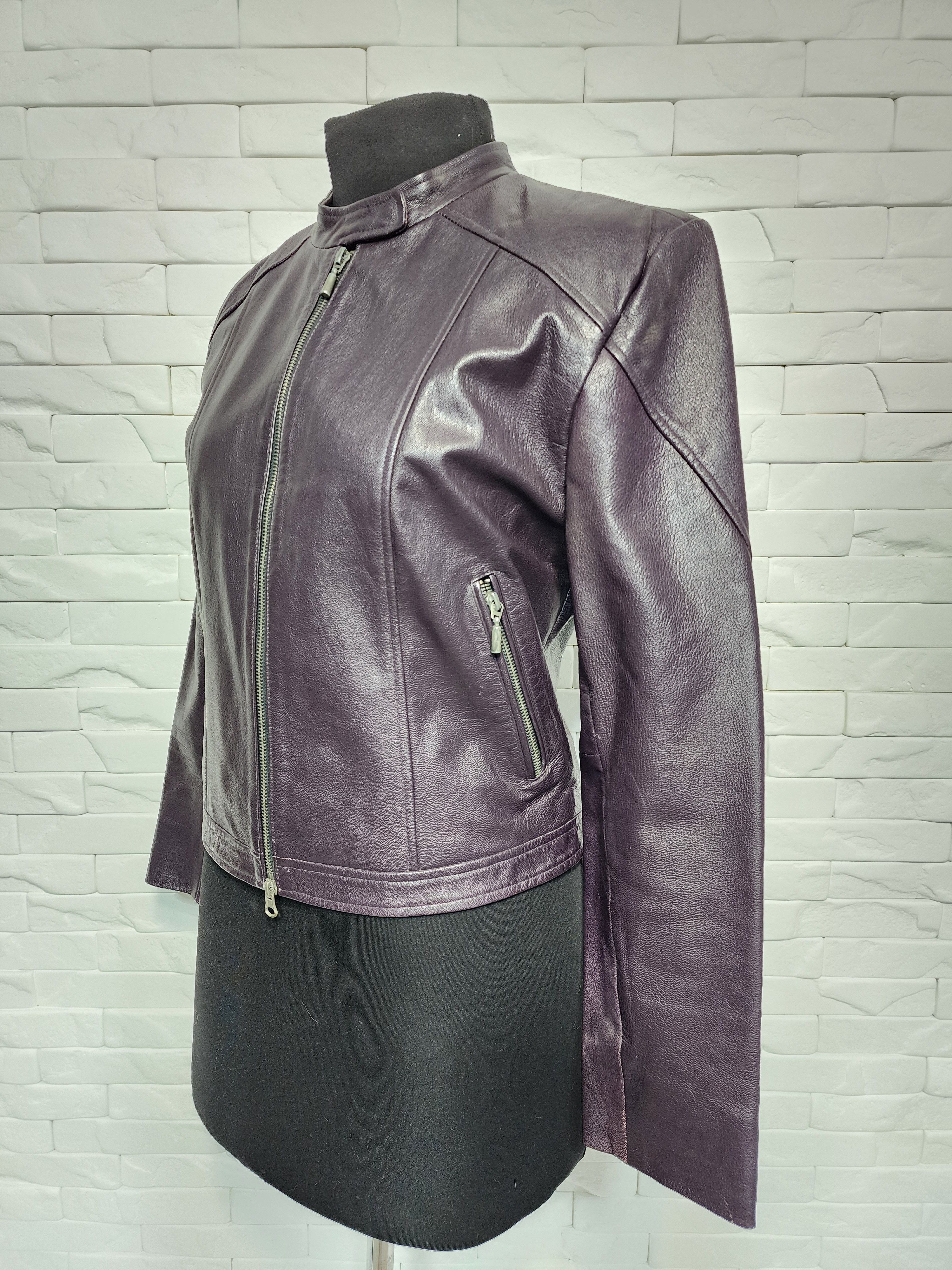 Designer Women's leather jacket. Size L / US 10 / IT 46 - 2 Thumbnail