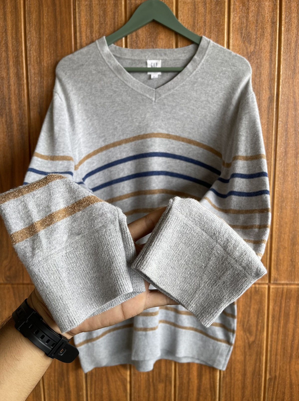 Gap 🔥GAP🔥Striped Sweatshirt V Neck Long Sleeve Tee Size US M / EU 48-50 / 2 - 4 Thumbnail