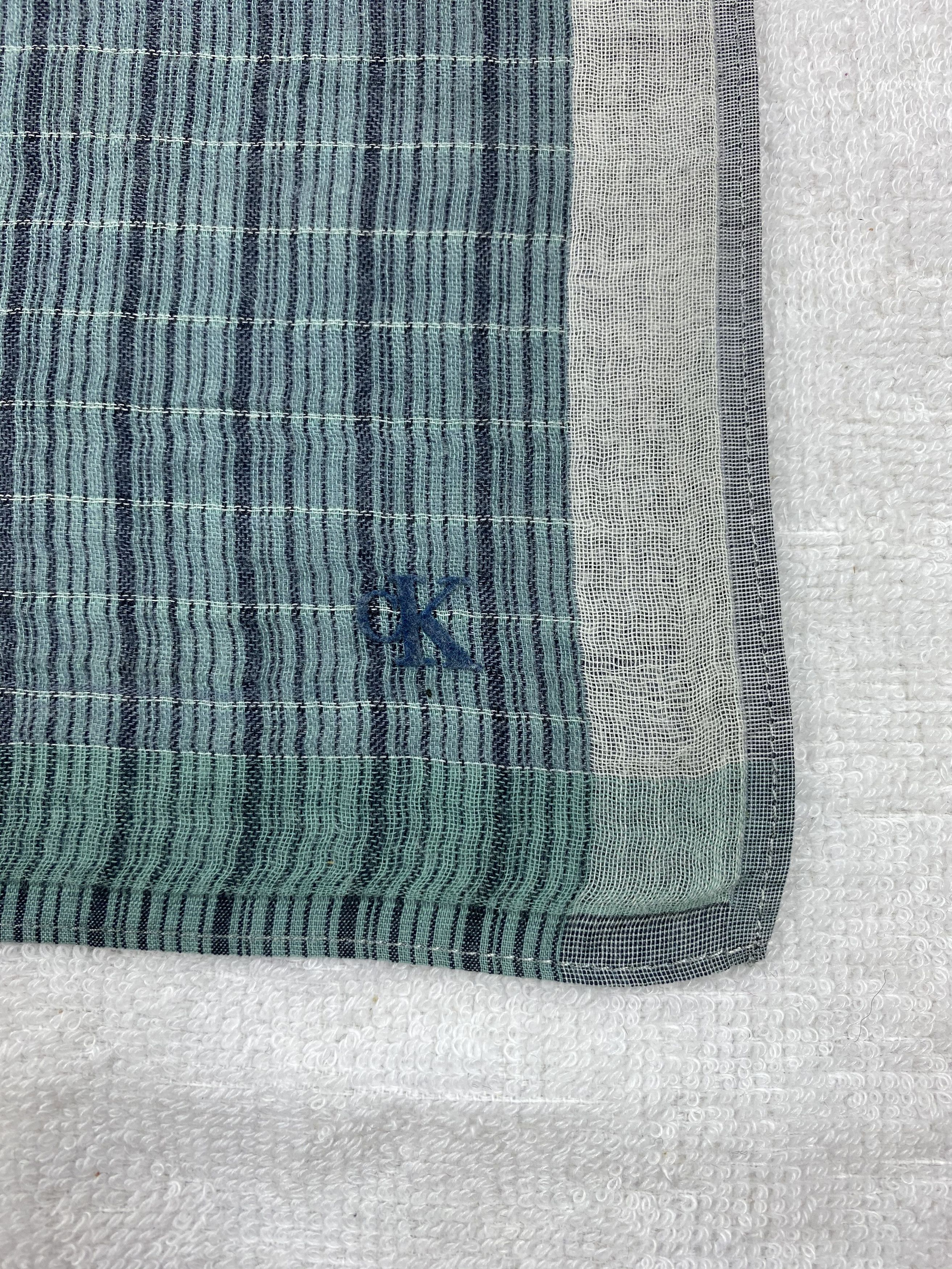 Calvin Klein × Vintage Calvin Bandana / Handkerchief / Neckerchief Size ONE SIZE - 5 Thumbnail