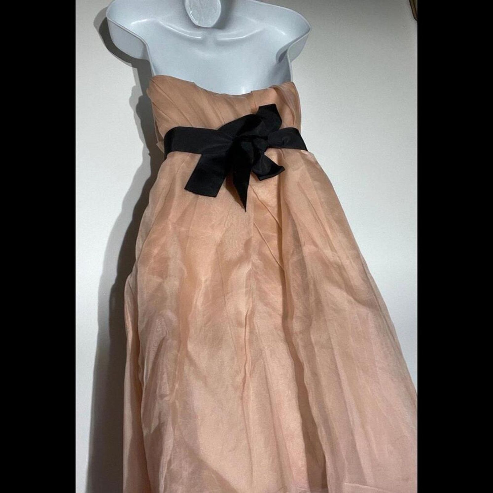 Vera Wang Vera Wang strapless dress gown in pink satin Size S / US 4 / IT 40 - 10 Thumbnail