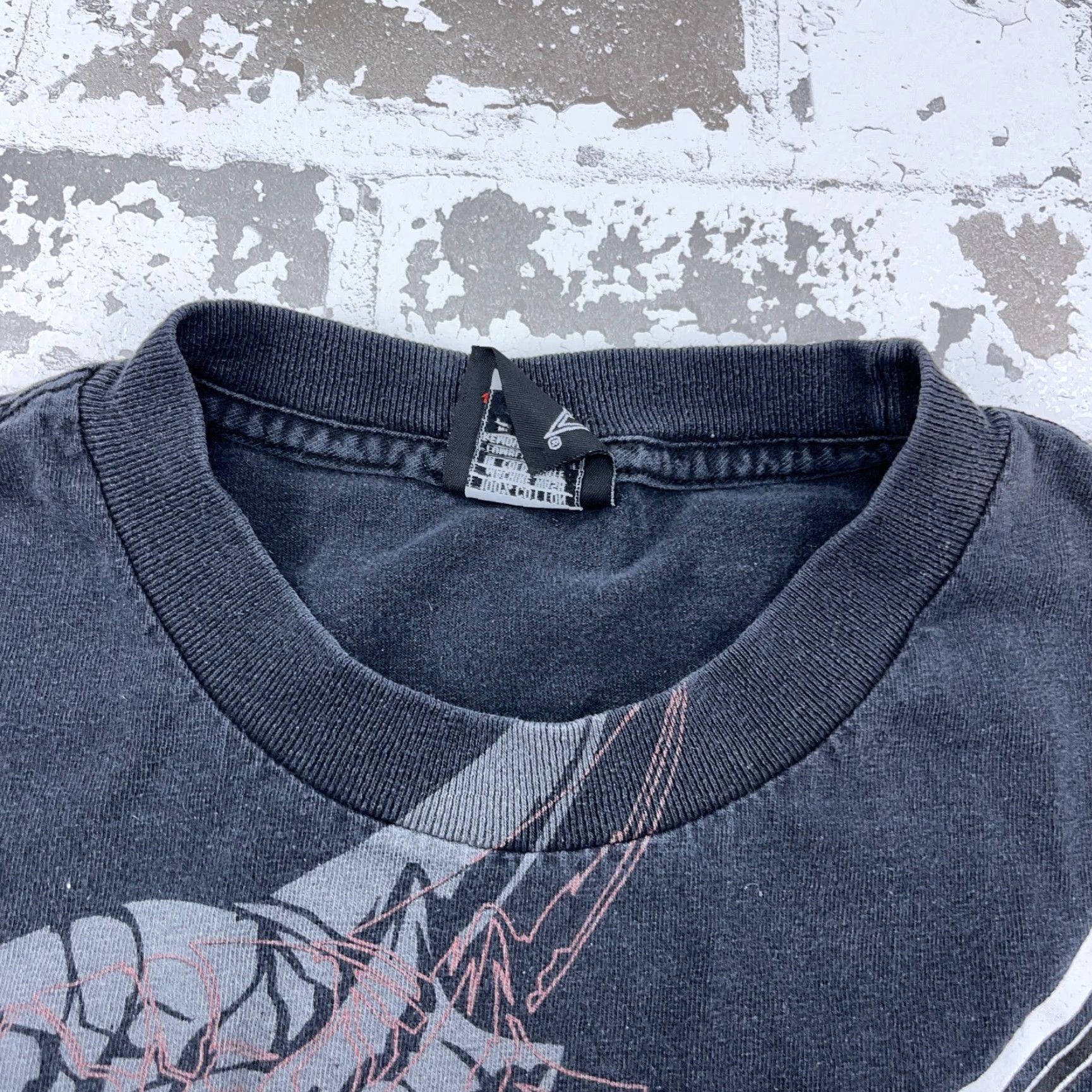 Tapout VINTAGE Tapout Men T-Shirt Large Black Graphic MMA Punk Goth 90s Casual All Seasons Size US L / EU 52-54 / 3 - 5 Thumbnail