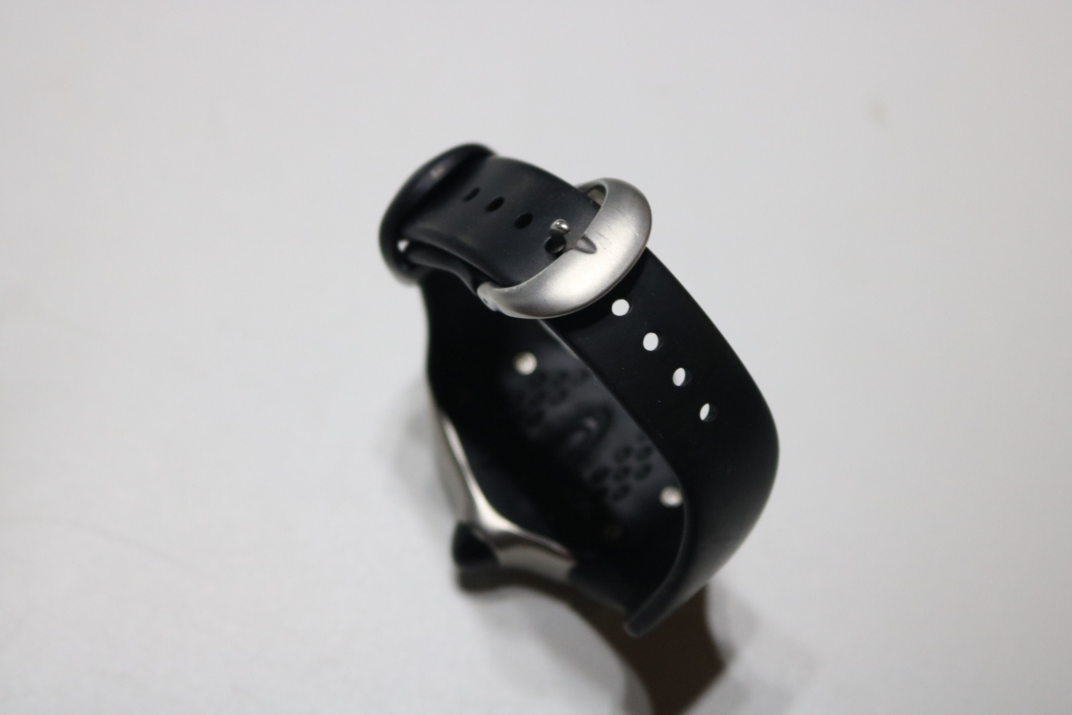 Oakley 2001 OAKLEY Crush 1.0 Stainless Steel / Yellow Dial Size ONE SIZE - 7 Thumbnail
