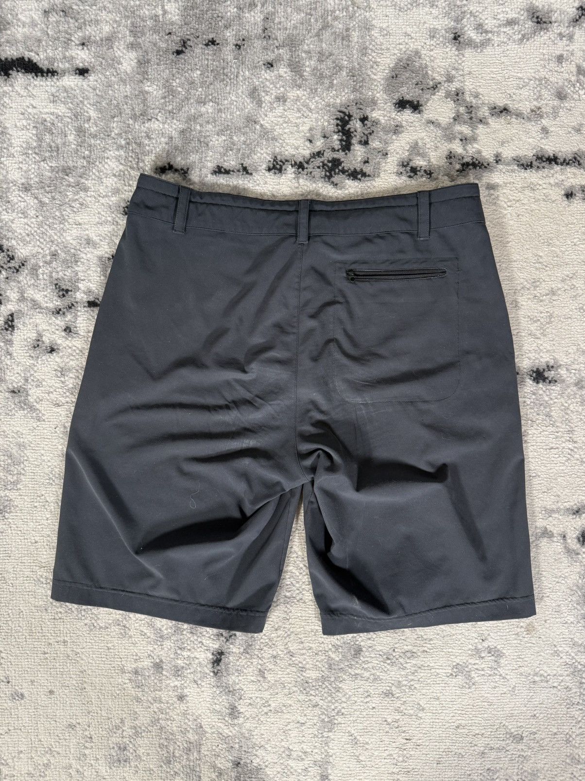 Smartwool Smartwool Merino Wool Charcoal Sport Shorts Size US 34 / EU 50 - 2 Thumbnail
