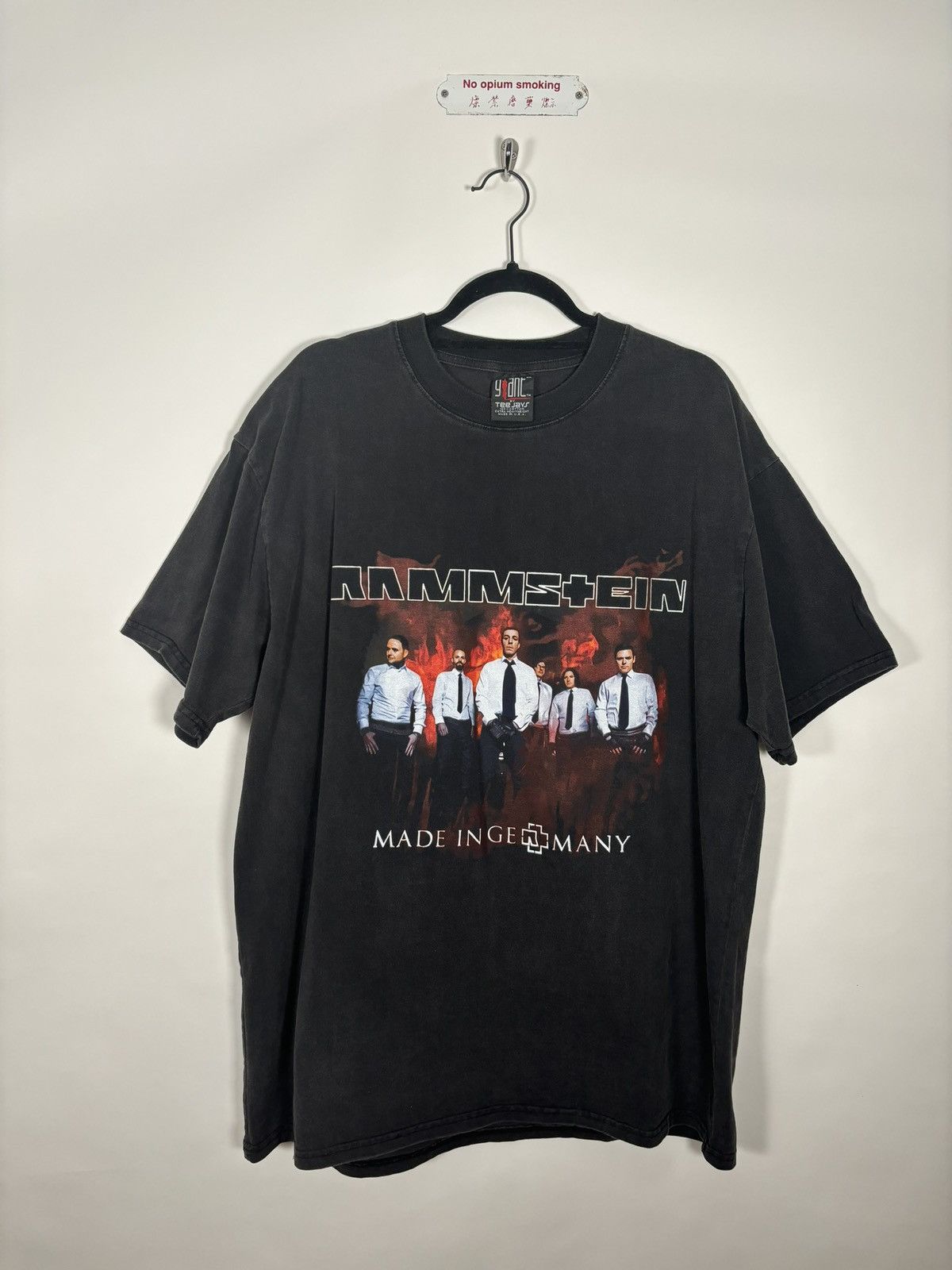 image of Vintage Oversize Heatrammstein Band T-Shirt in Black, Men's (Size XL)