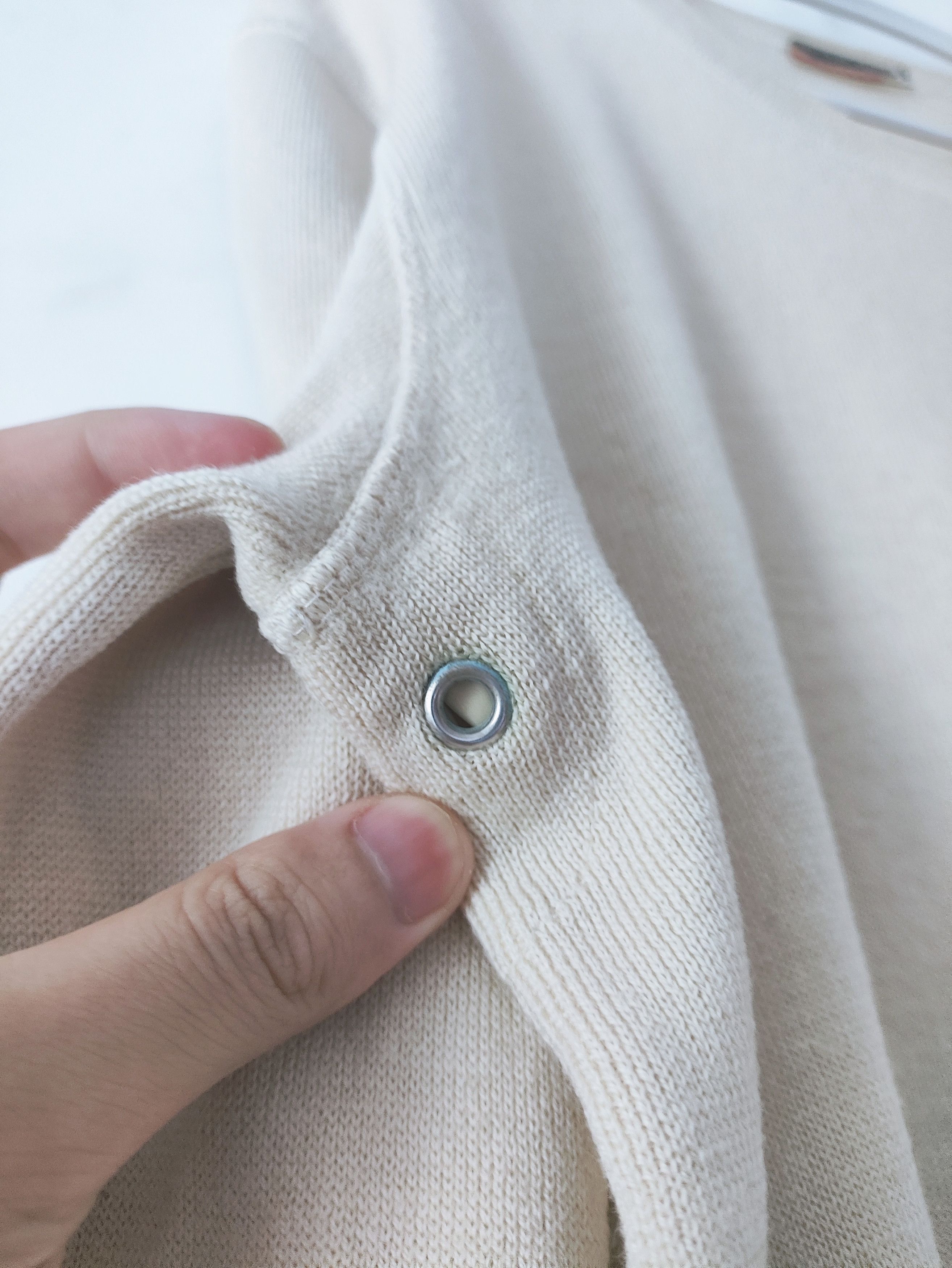 Prada prada sport 00s bullet hole wool sweater Size US L / EU 52-54 / 3 - 3 Thumbnail