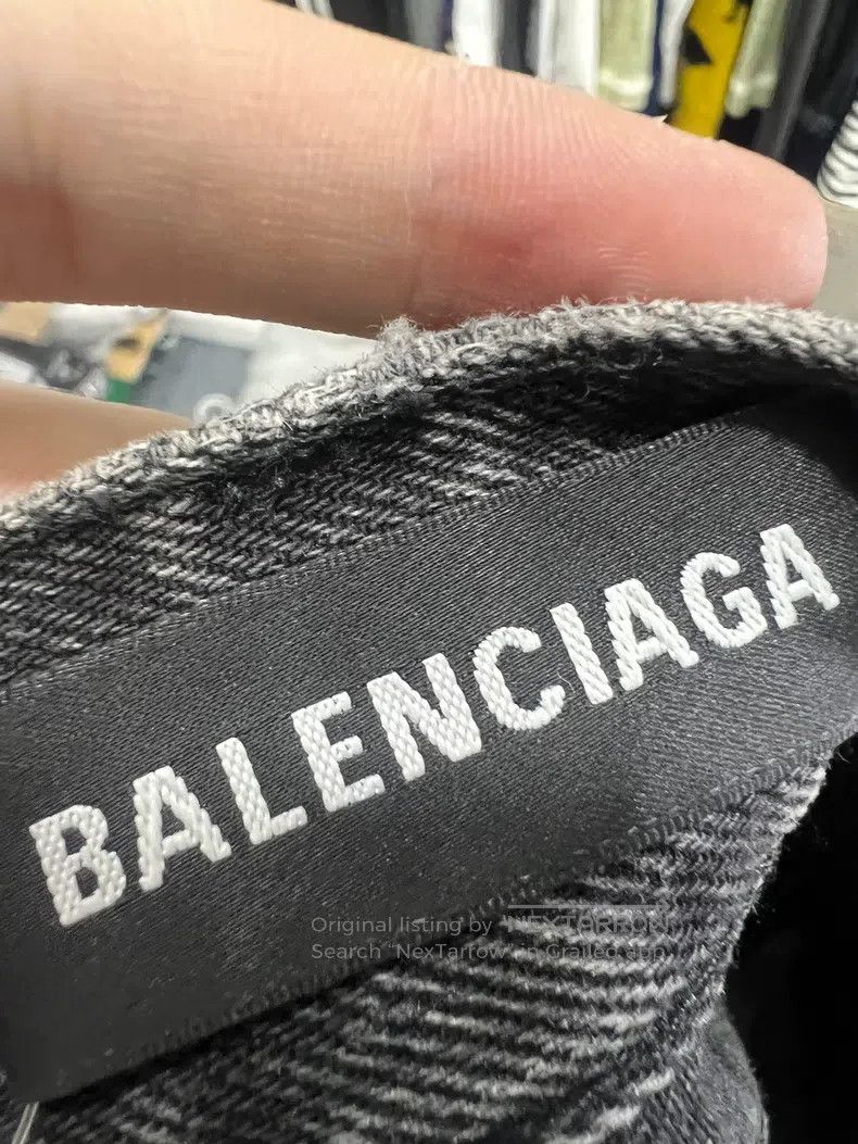 Balenciaga Balenciaga Washed short pants Size US 32 / EU 48 - 4 Thumbnail