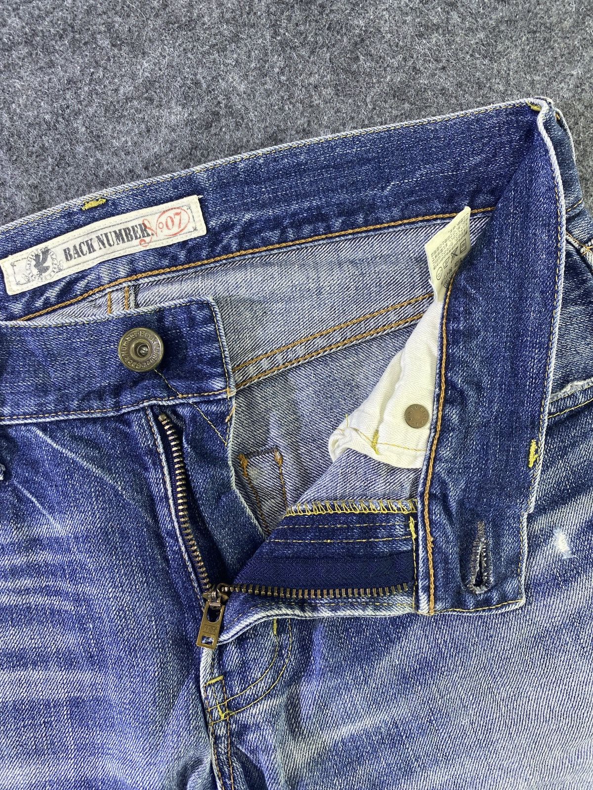 Japanese Brand × Jean Back Number Distressed Blue Wash Jeans - J936 Size US 32 / EU 48 - 5 Thumbnail