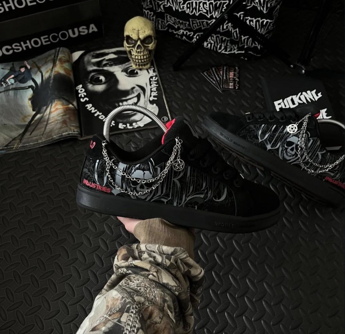 World Industries WORLD INDUSTRIES SHOES SIZE 9 Size US 9 / EU 42 - 4 Thumbnail