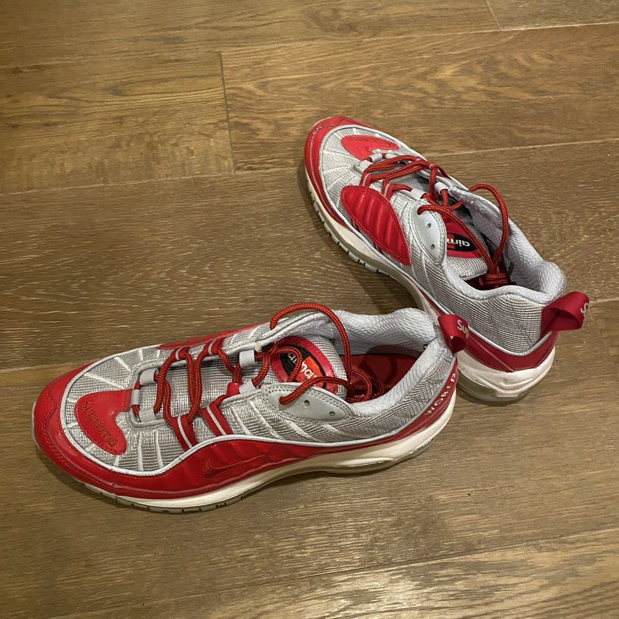Supreme Supreme nike Air Max 98 Varsity Red Size US 9 / EU 42 - 1 Thumbnail