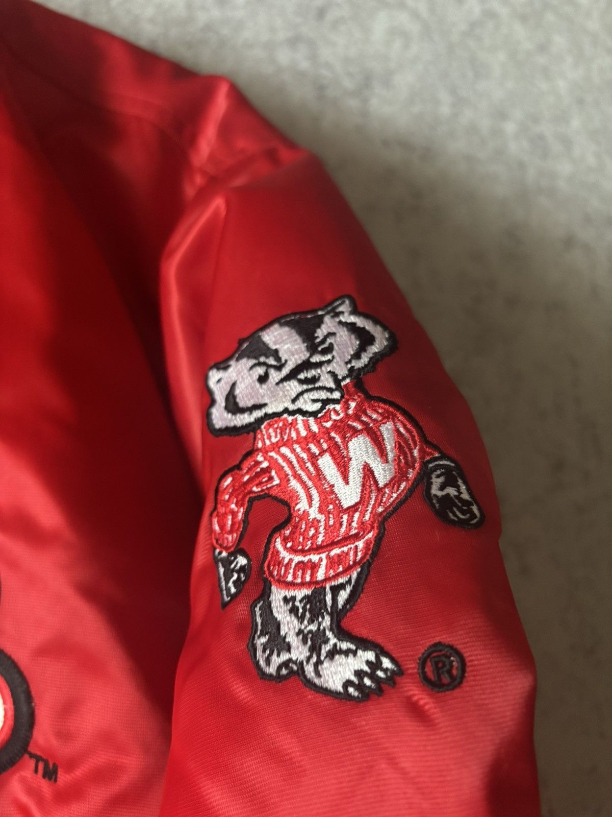 Colosseum Athletics VINTAGE COLOSSEUM WISCONSIN BOMBER JACKET Size US L / EU 52-54 / 3 - 3 Thumbnail