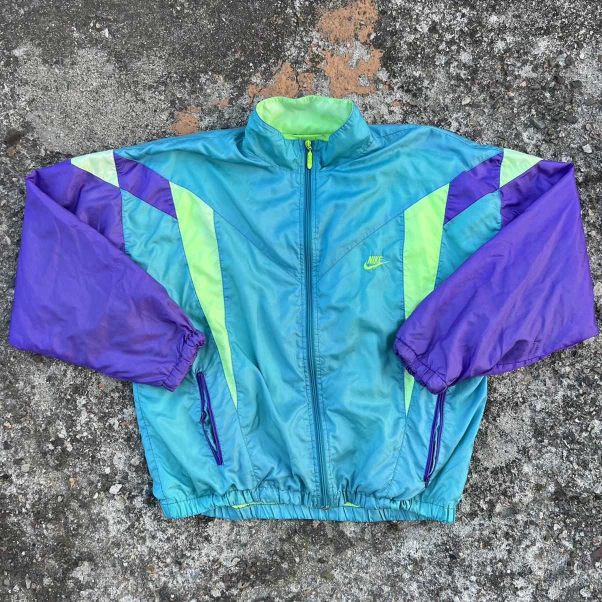 Nike × Vintage Nike Retro Vintage 90s Center Swoosh Logo Windbreaker Jacket Size US XL / EU 56 / 4 - 1 Thumbnail