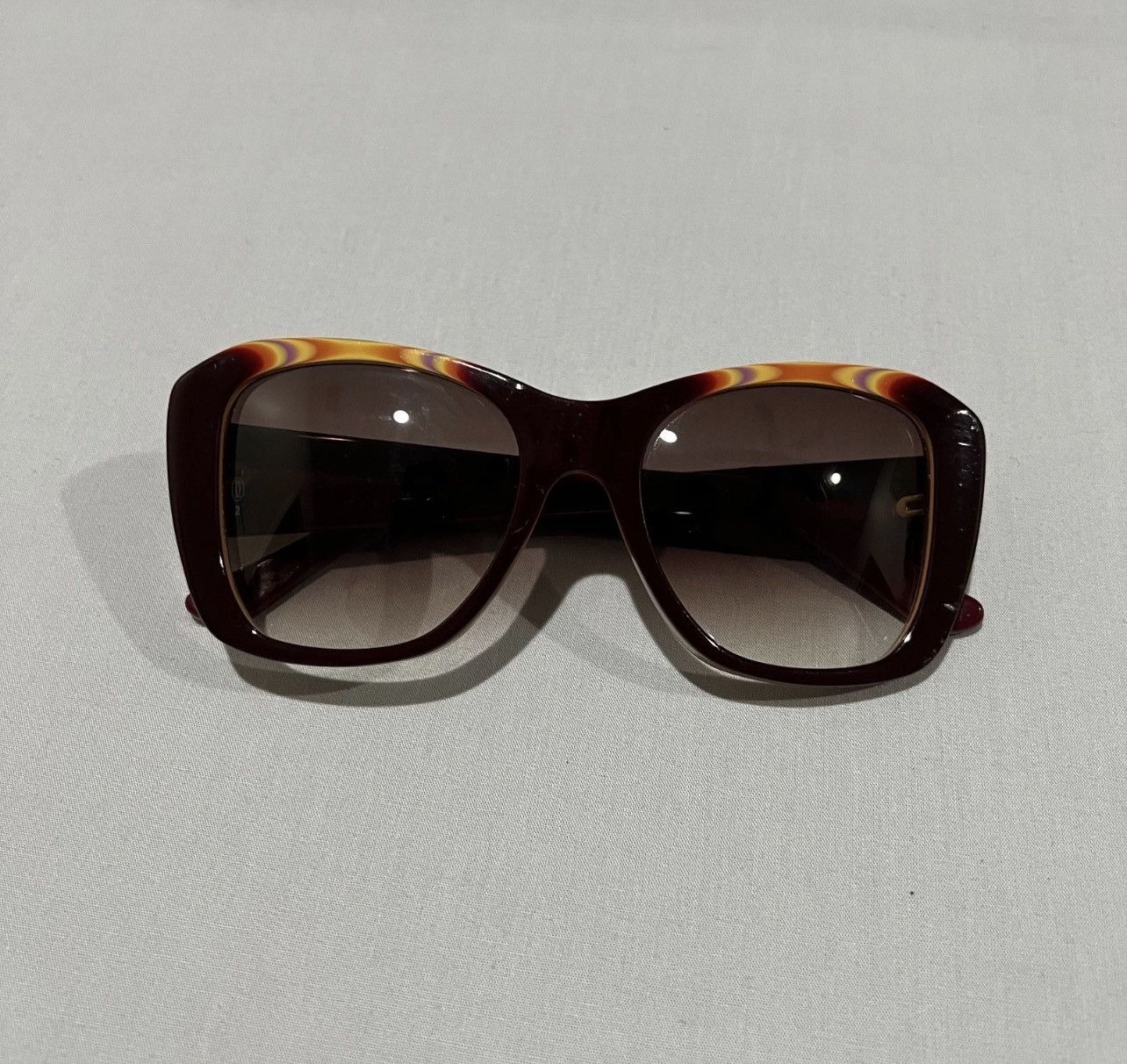 Cartier Cartier Paris Maroon Gradient Full Rim Cat-Eye Sunglasses Size ONE SIZE - 5 Thumbnail