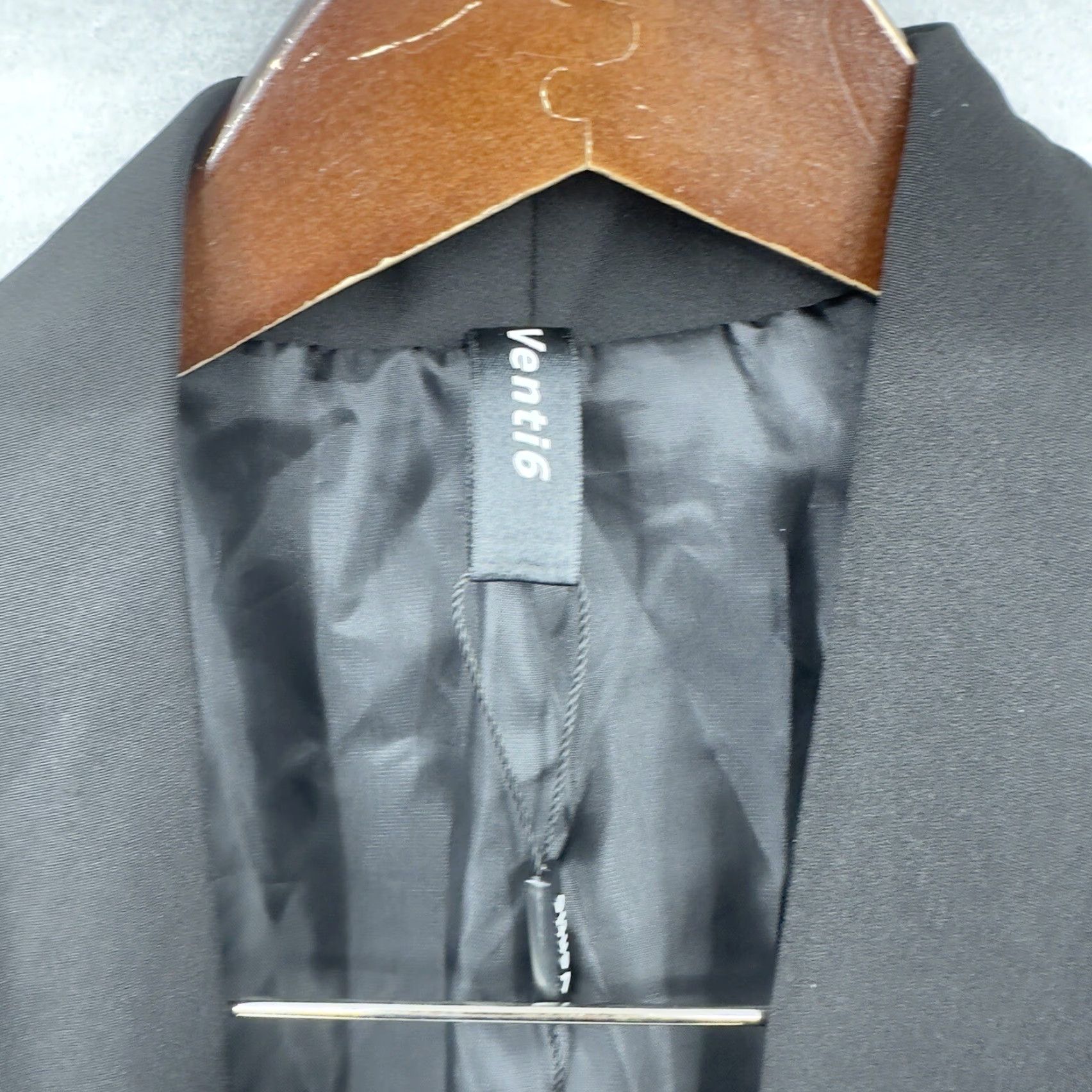 Vintage VINTAGE Venti6 Blazer Women’s S Black Formal Business Casual Classic Tuxedo 2020s Size S / US 4 / IT 40 - 6 Thumbnail