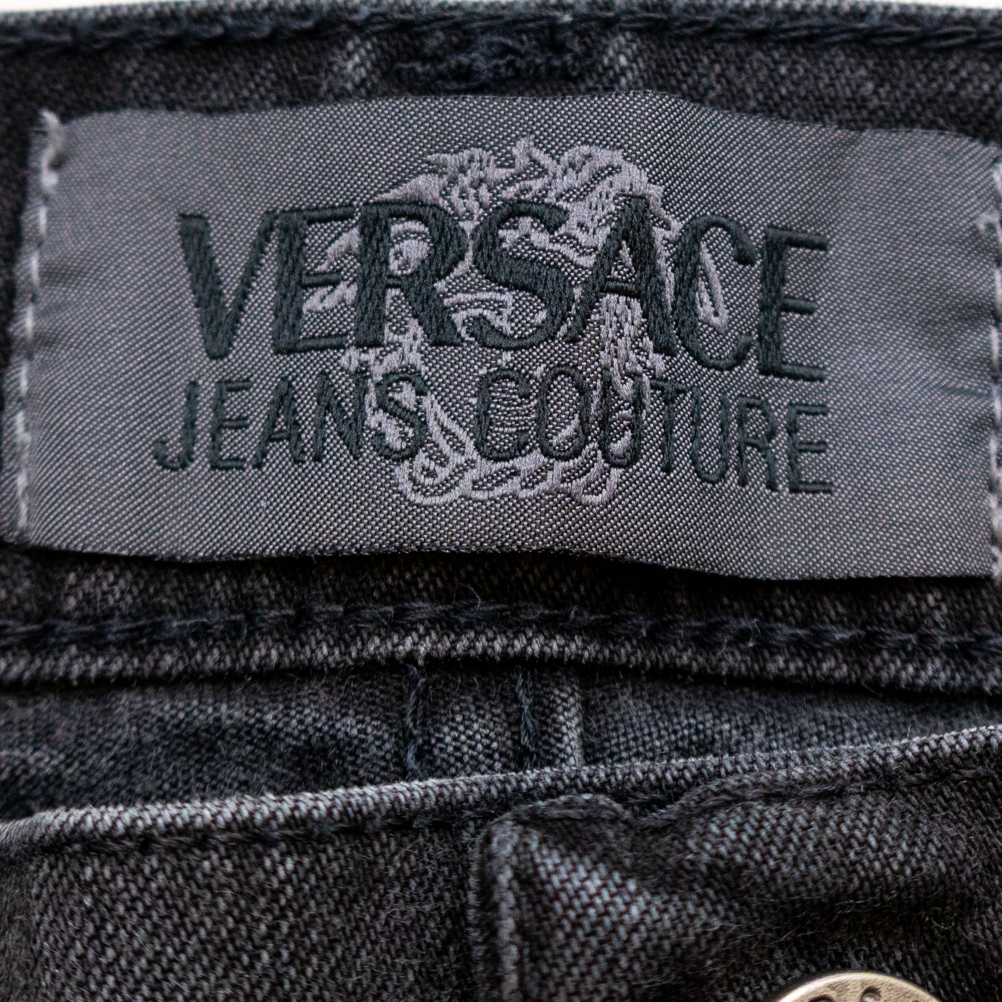Versace 90s Versace Jeans Couture Black Wash Denim Jeans – Size 36 Size US 36 / EU 52 - 12 Thumbnail
