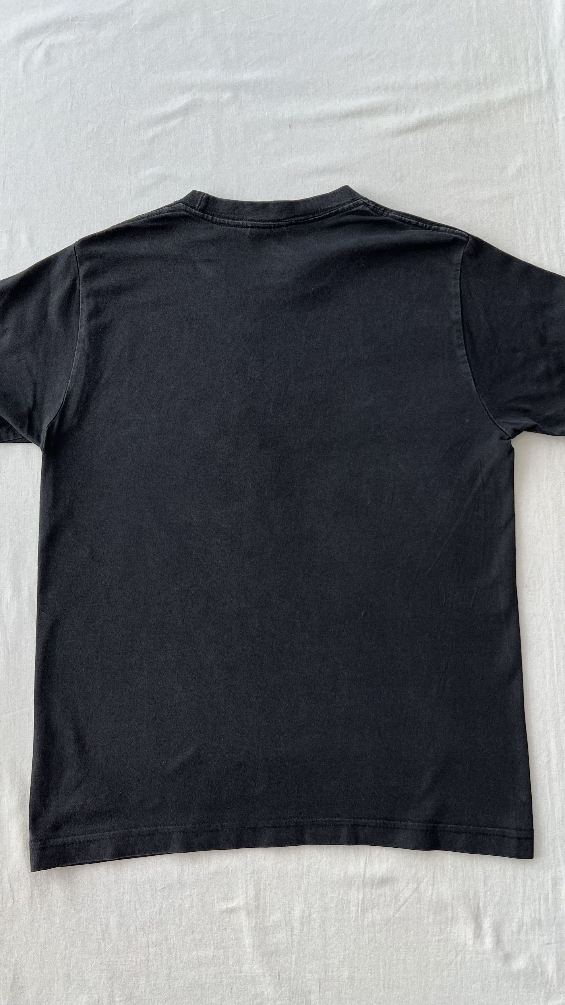 Band Tees Vintage 2000s Rage Against the Machine RATM Black T-shirt Size US S / EU 44-46 / 1 - 10 Thumbnail