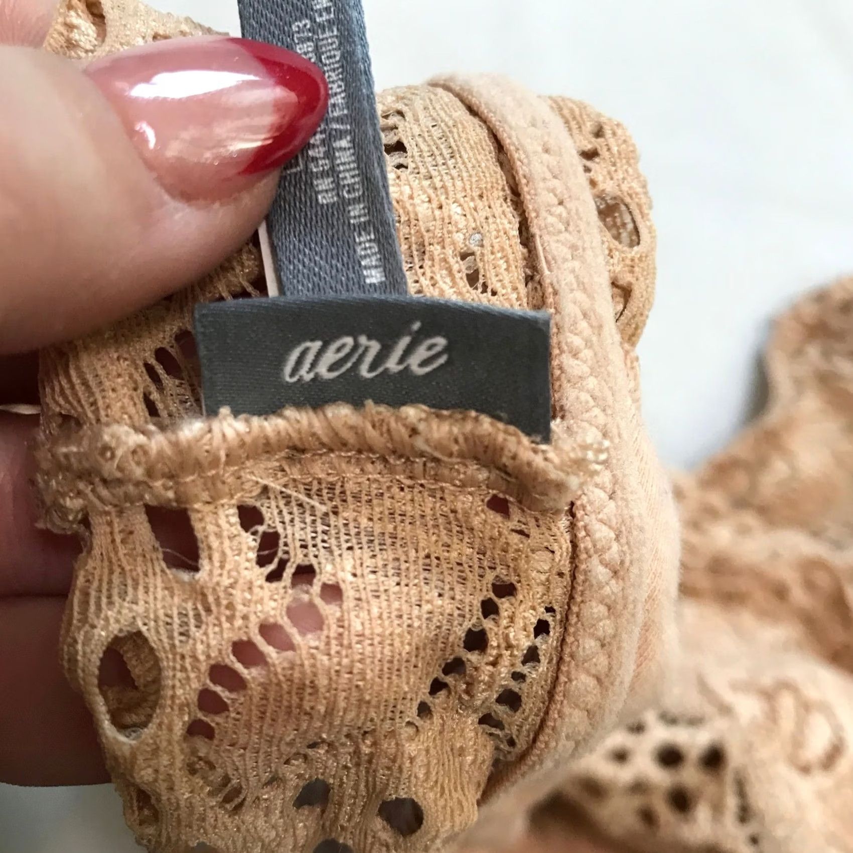 Vintage Aerie Lace Bralette Tan Racerback Wireless Bra M Size ONE SIZE - 4 Thumbnail