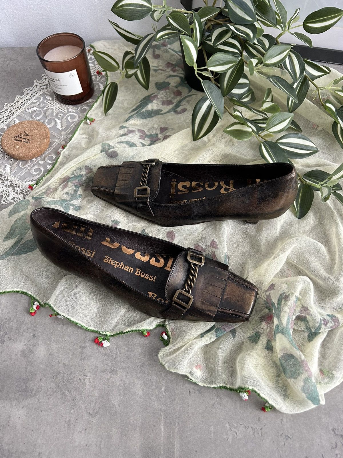 Vintage Vintage archival kitten heels like miu miu gold washed y2k Size US 6 / IT 36 - 4 Thumbnail