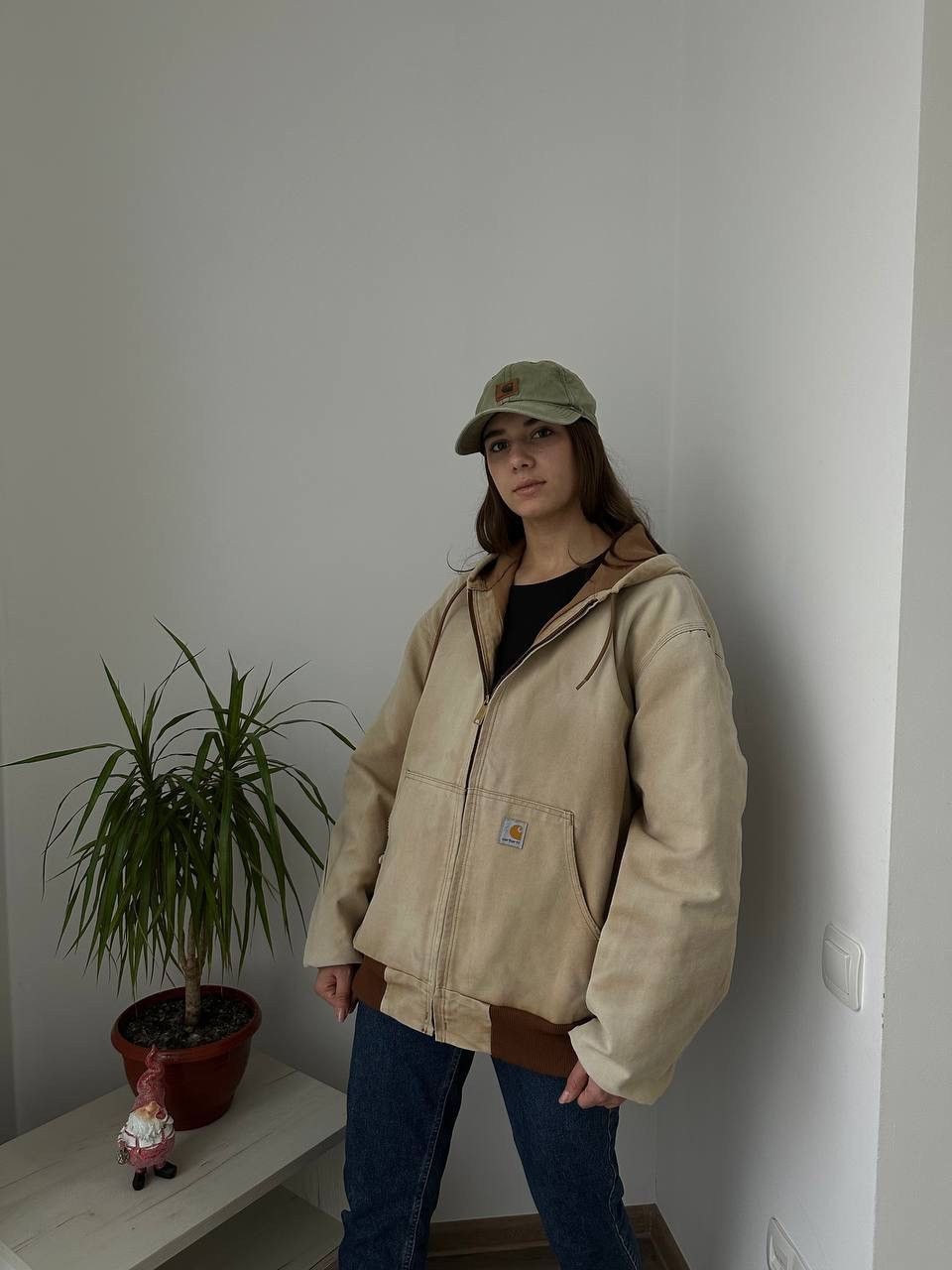 Carhartt × Carhartt Wip × Vintage Vintage Carhartt Active Detroit Denim Beige Faded Jacket Size L / US 10 / IT 46 - 1 Thumbnail