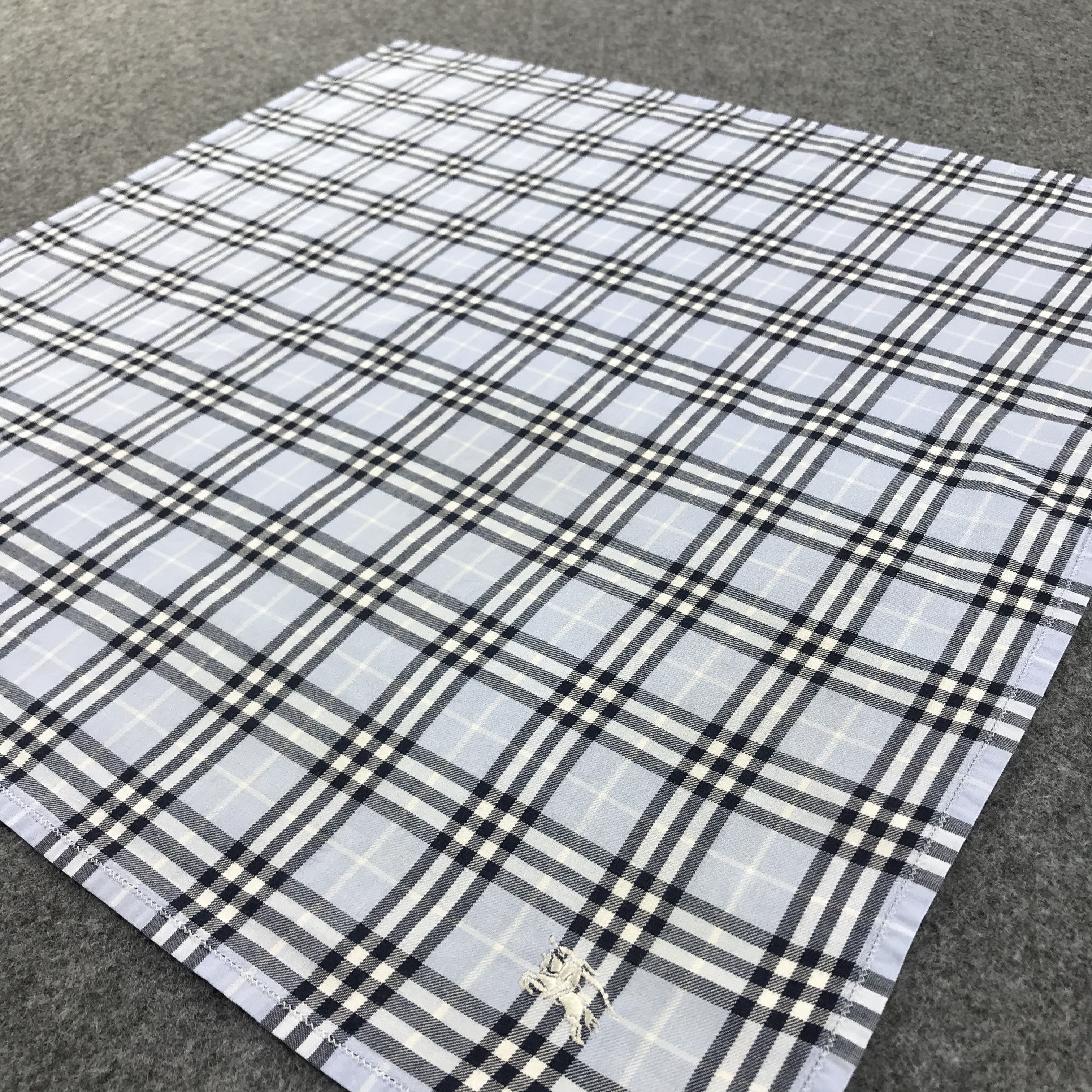 Burberry Burberry Nova Check Handkerchief Neckerchief Bandana H280 Size ONE SIZE - 5 Thumbnail