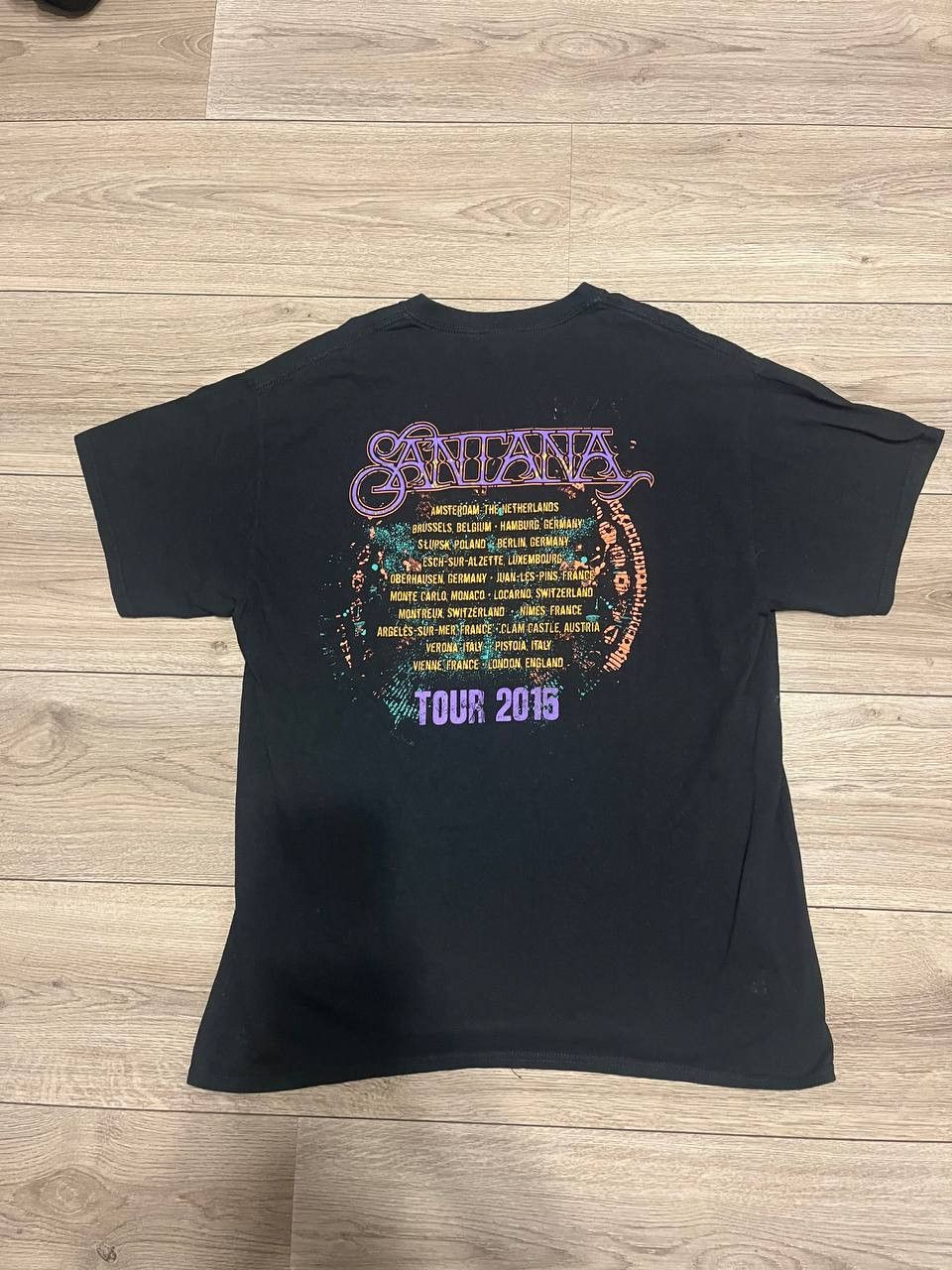 Band Tees × Gildan Santana T-shirt 2015 Size L Size US L / EU 52-54 / 3 - 2 Thumbnail