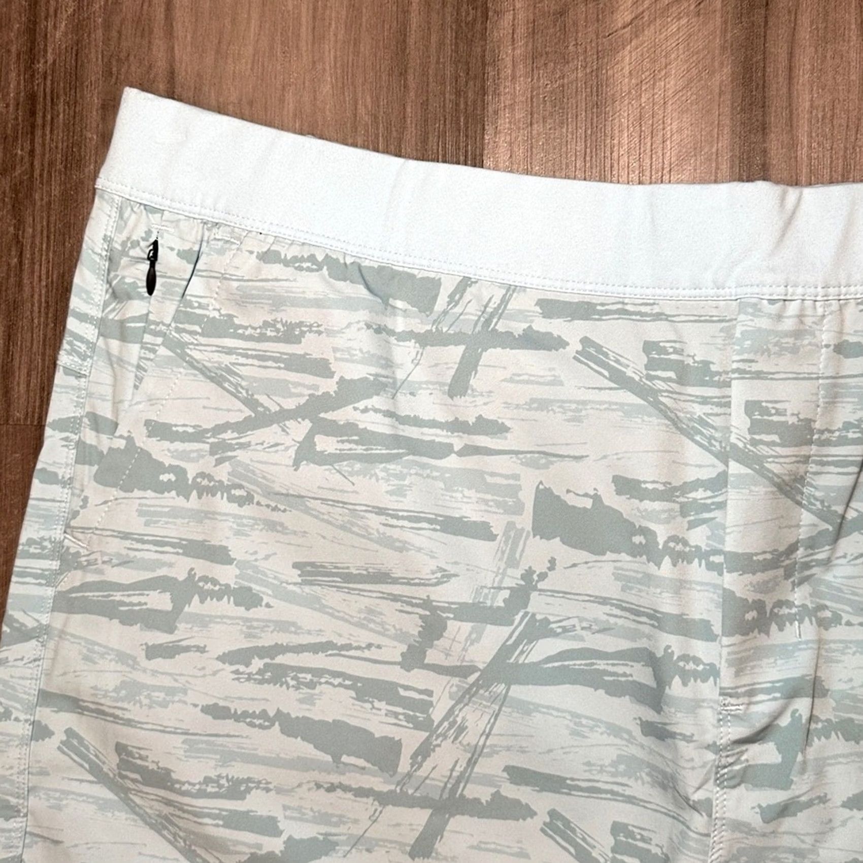Vintage Public Rec Camo Flex Shorts NWOT 44 Men Regular Athletic Blue 7" Inseam Mens Size US 44 / EU 60 - 4 Thumbnail