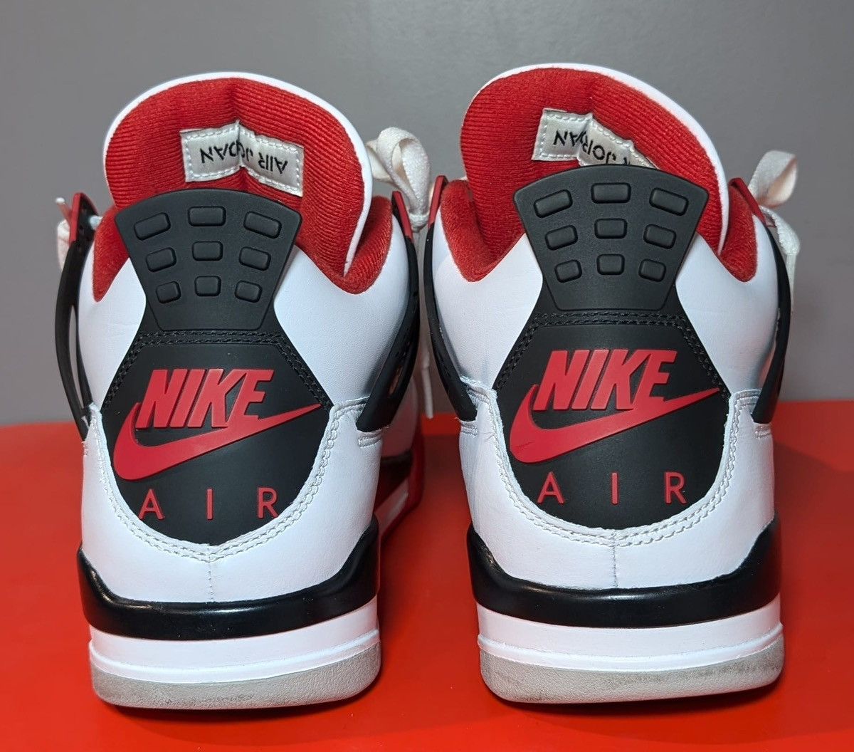 Jordan Brand Size 10 - Jordan 4 Retro OG Fire Red Size US 10 / EU 43 - 5 Thumbnail