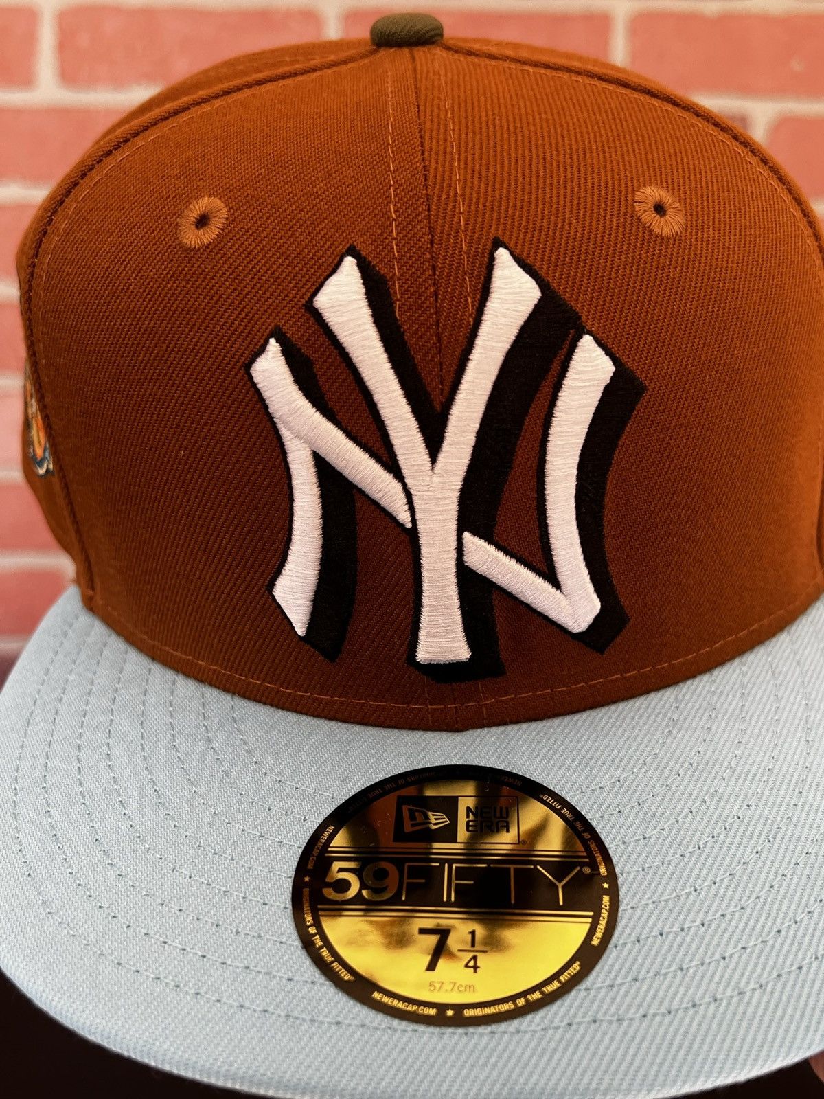 NEW YORK YANKEES 100TH ANNIVERSARY DOG MAN INSPIRED NEW ERA FITTED C –  SHIPPING DEPT