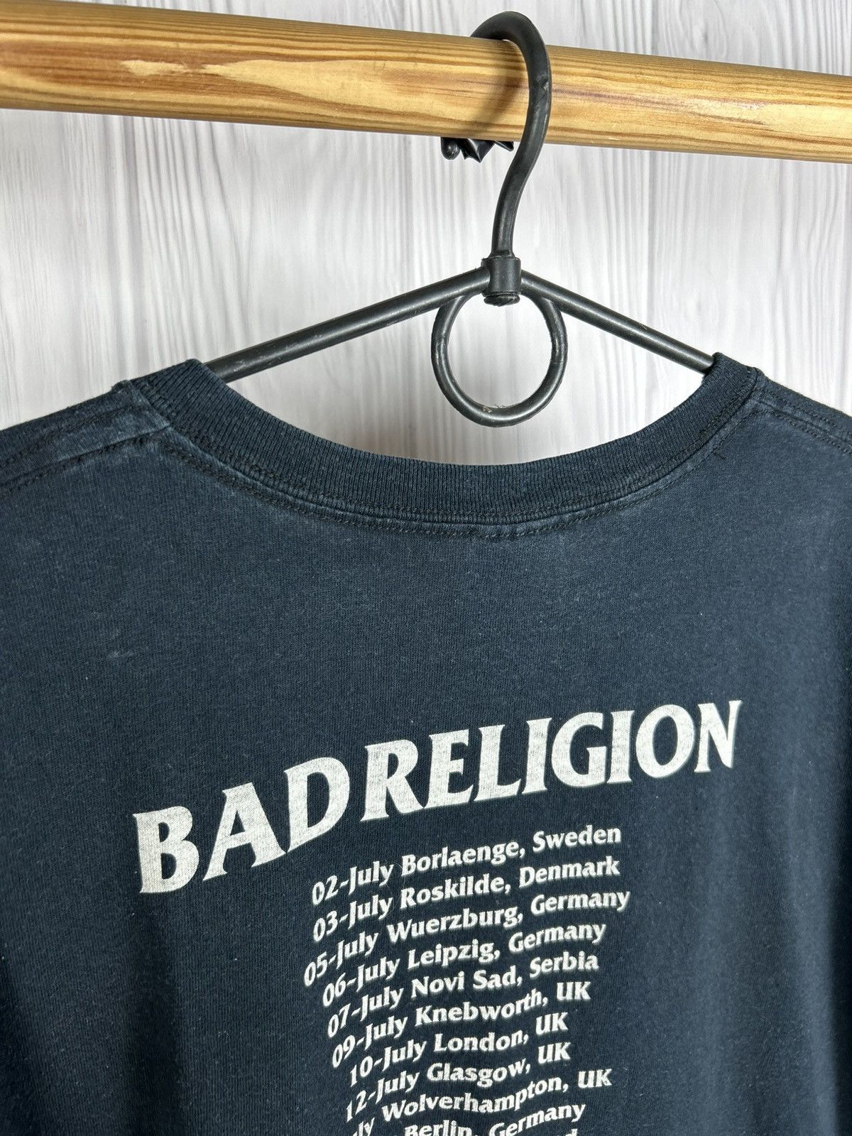 Band Tees Vintage Bad Religion Big Logo 2011 Tour T-Shirt Size XL Punk Size US XL / EU 56 / 4 - 9 Thumbnail