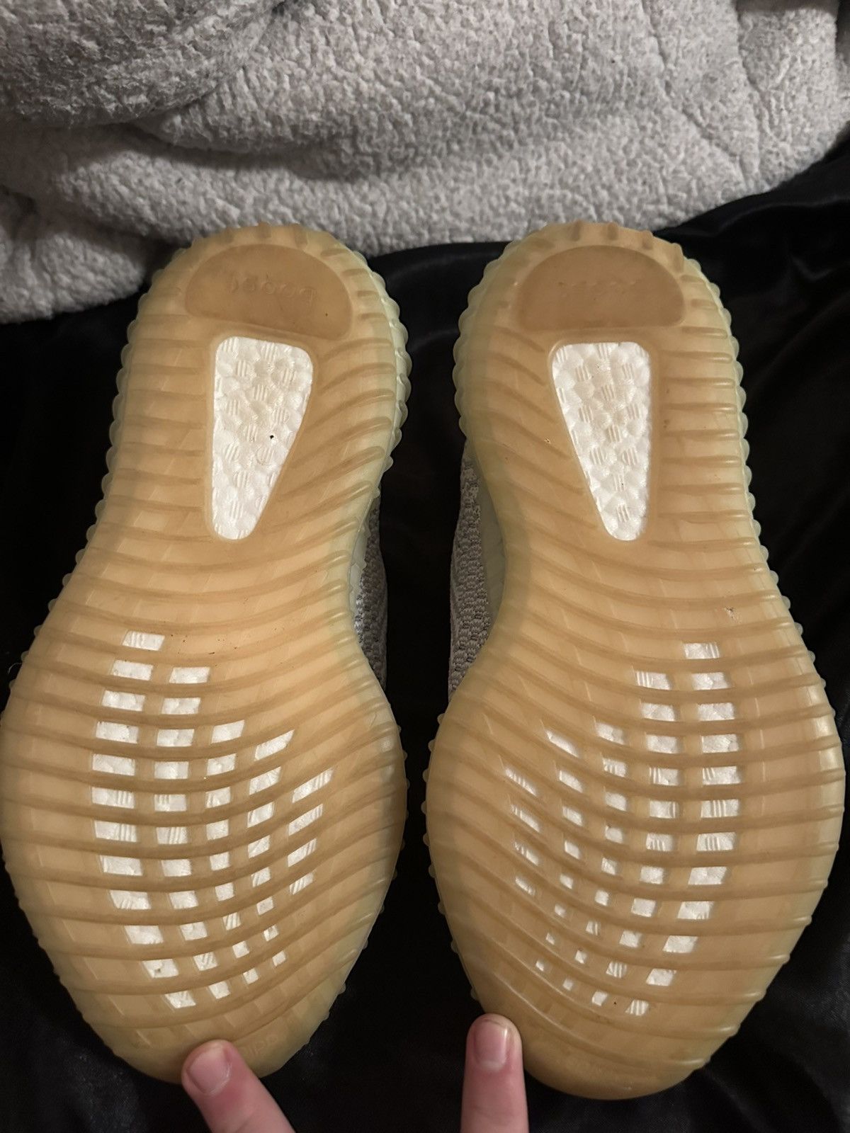 Adidas Yeezy Yeshaya Size 8 Size US 8 / EU 41 - 5 Thumbnail