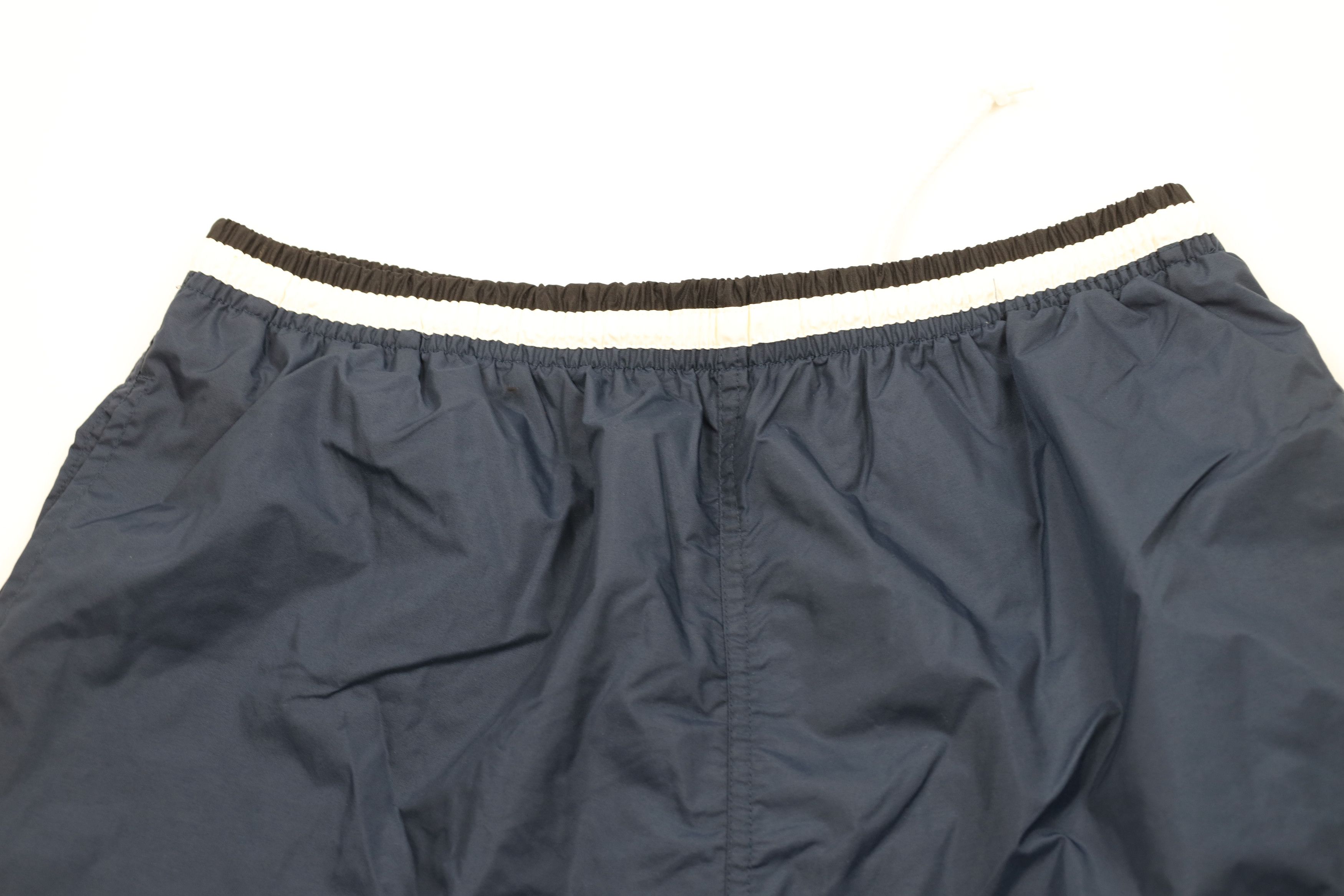 Vintage Vintage 90s Streetwear University of Michigan Lined Shorts Size US 38 / EU 54 - 2 Thumbnail