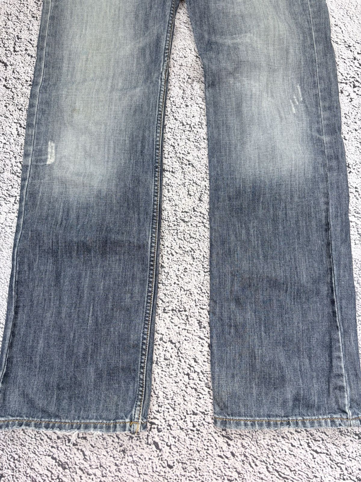 Diesel ⁠Vintage Diesel Distressed Jeans Y2K Archive Denim Size US 30 / EU 46 - 5 Thumbnail