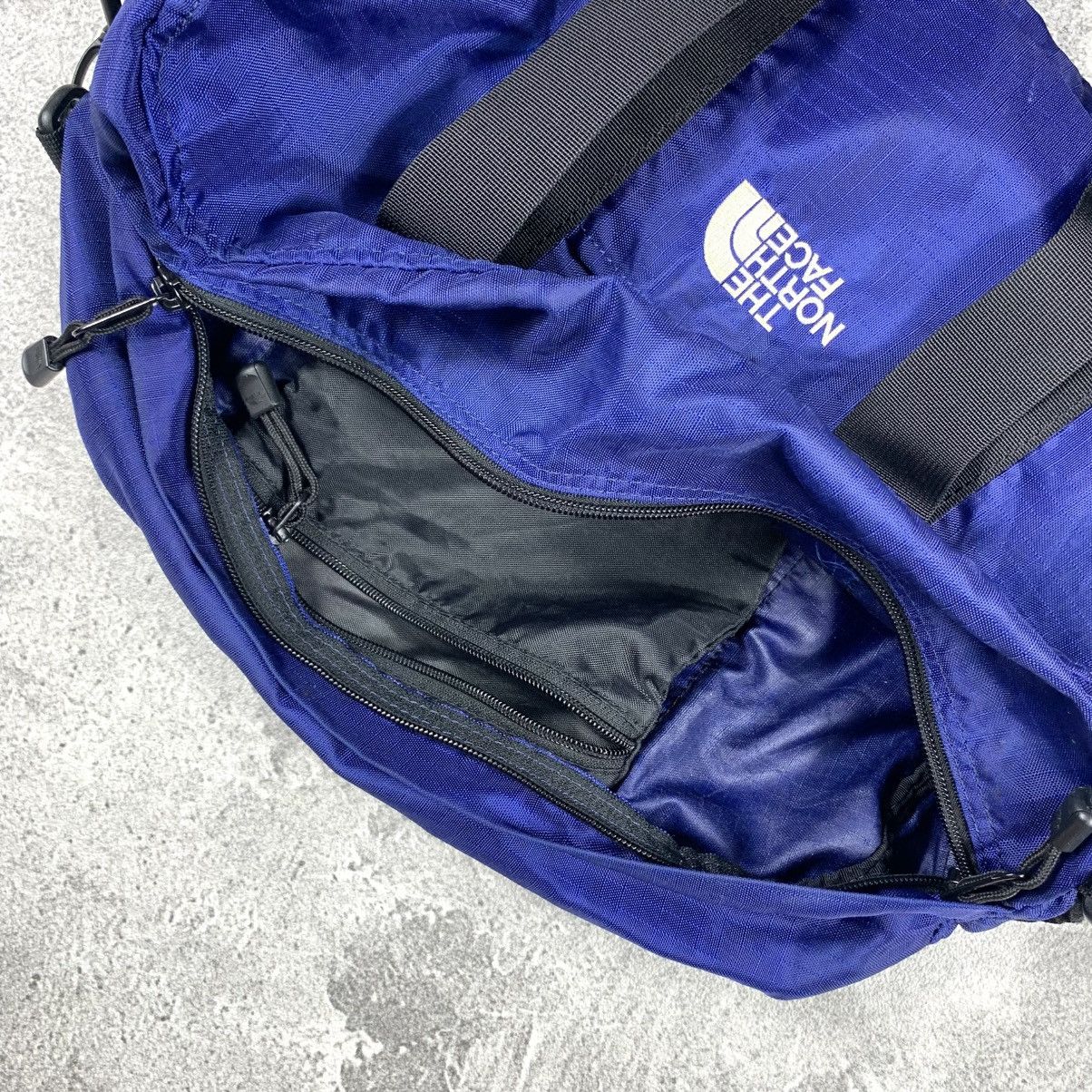Arc'teryx × Patagonia × The North Face The North Face Duffle bag Size 30 - 7 Thumbnail