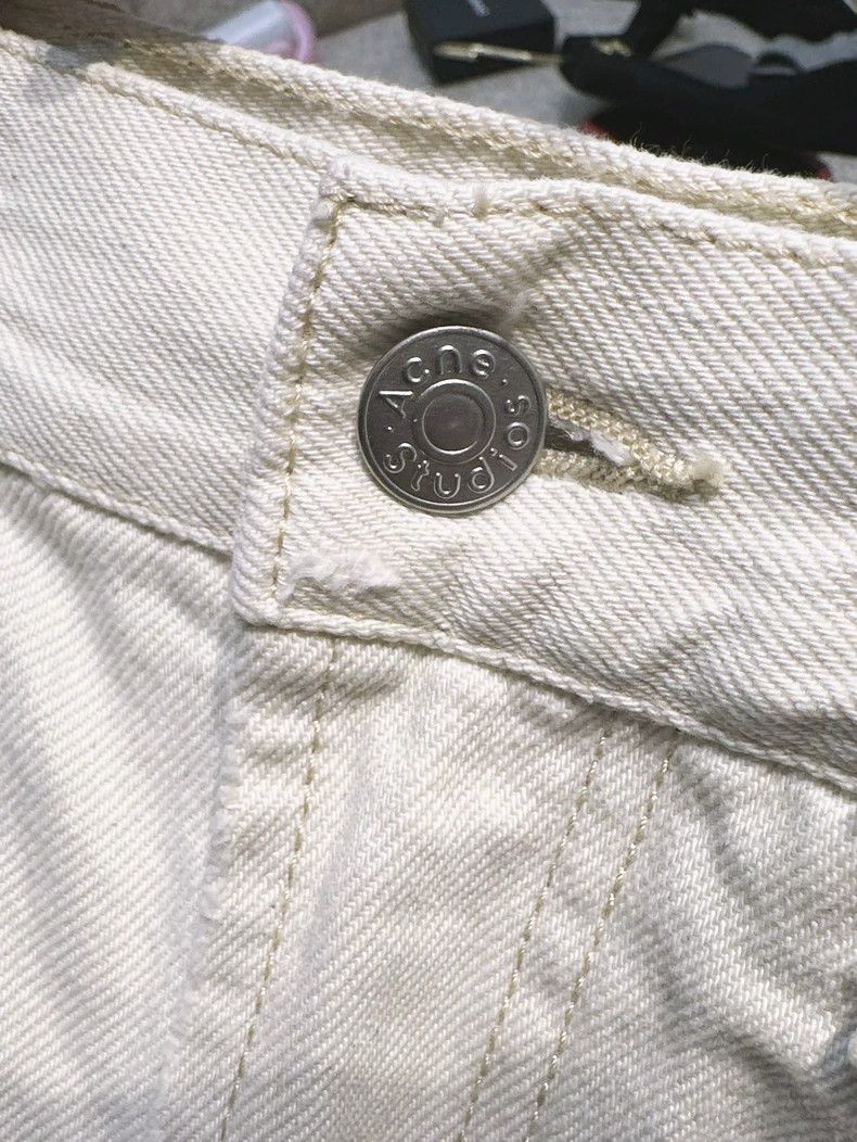 Acne Studios acne studios Beige ripped jeans 2504-Nextarrow Size US 32 / EU 48 - 4 Thumbnail