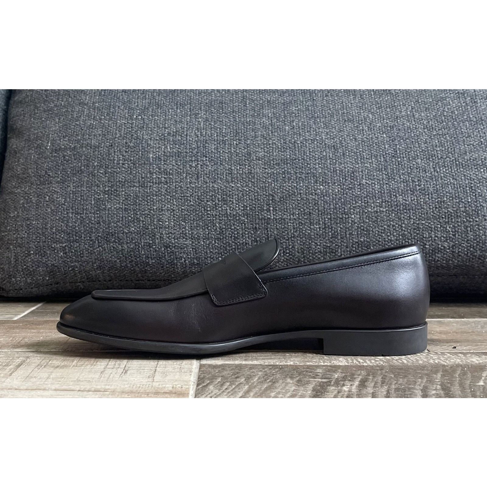 Salvatore Ferragamo $1,195 NIB FERRAGAMO Leather Loafer Slip On Dress Shoes 11 E Size US 11 / EU 44 - 4 Thumbnail