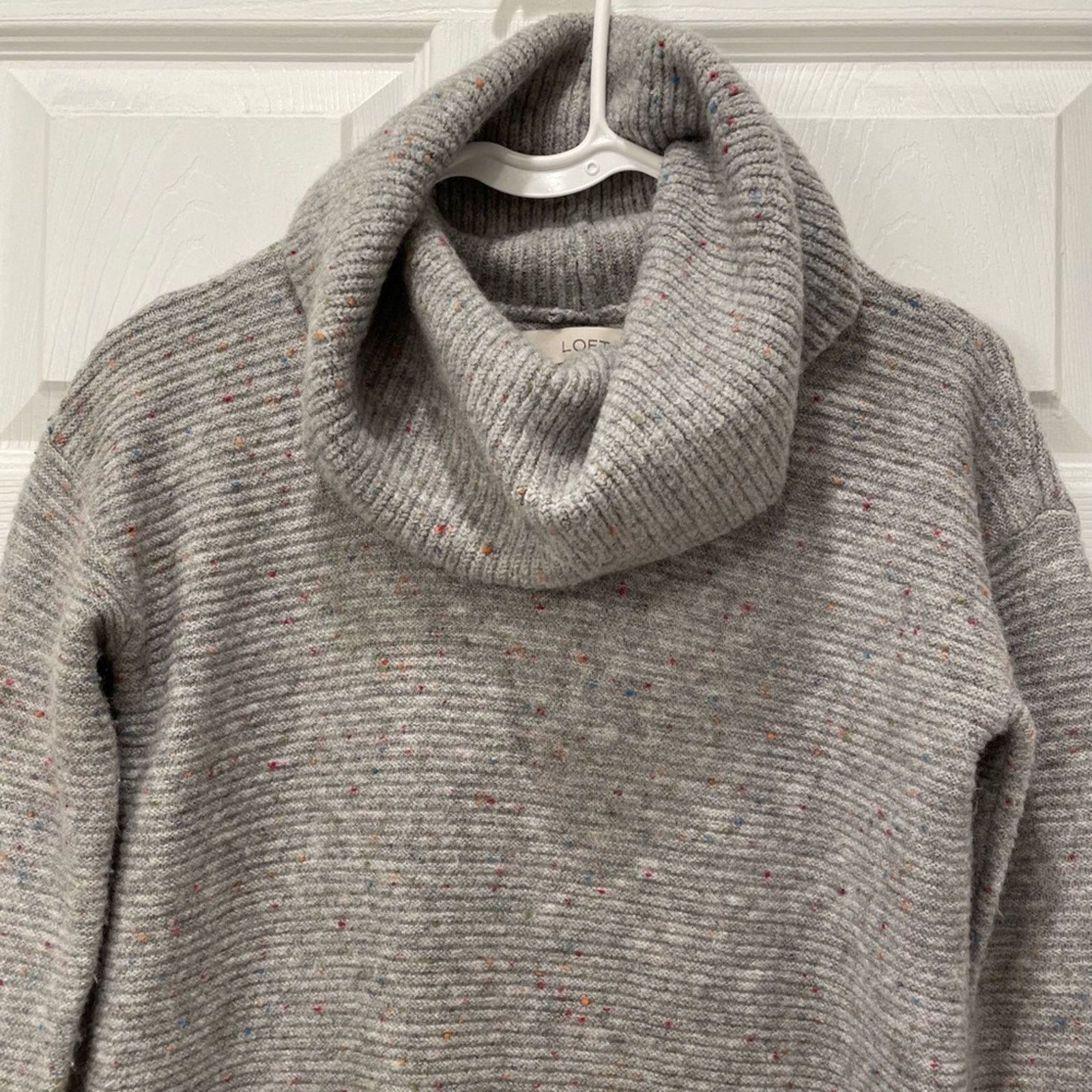 Loft Ann Taylor LOFT Cowl Neck Sweater XXSP Size XXS / US 00 / IT 34 - 4 Thumbnail