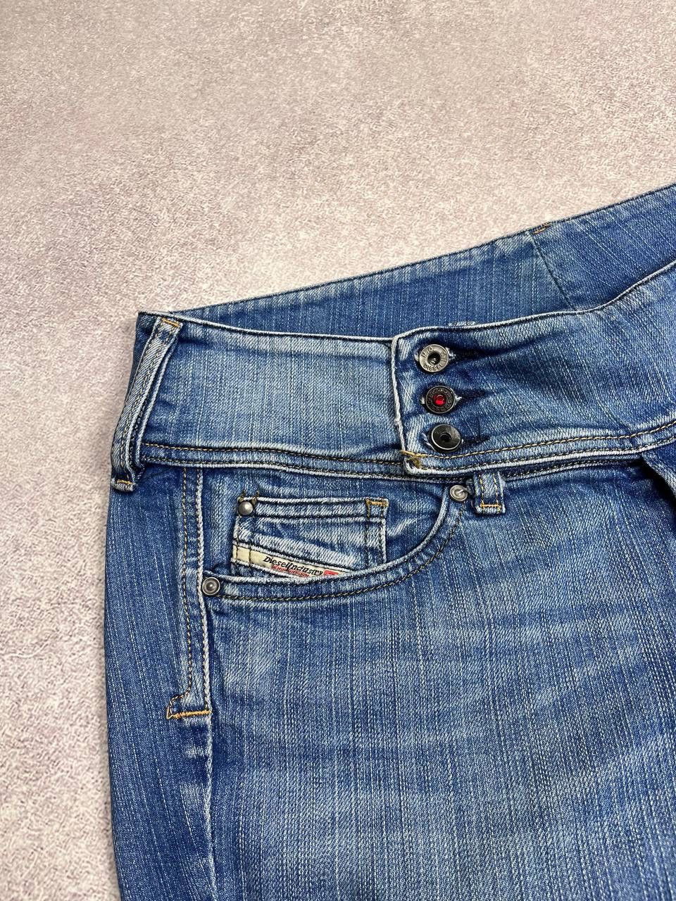 Diesel Vintage Diesel Cherock Baggy Y2K Jeans Flared Japanese 32 Size US 32 / EU 48 - 4 Thumbnail