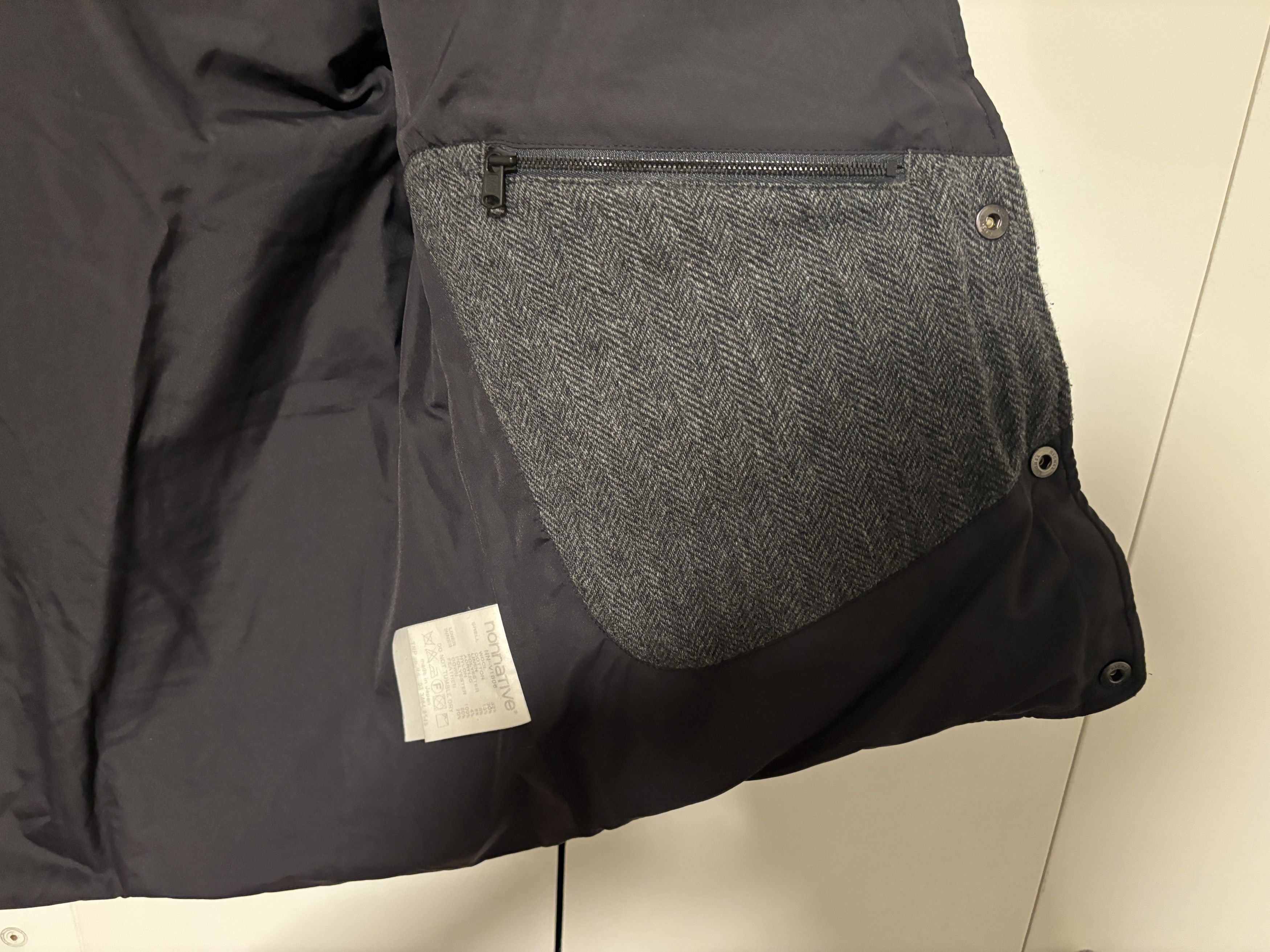 Nonnative Grey Snap Button Herringbone Wool Down Vest Size 1 Size US S / EU 44-46 / 1 - 3 Thumbnail