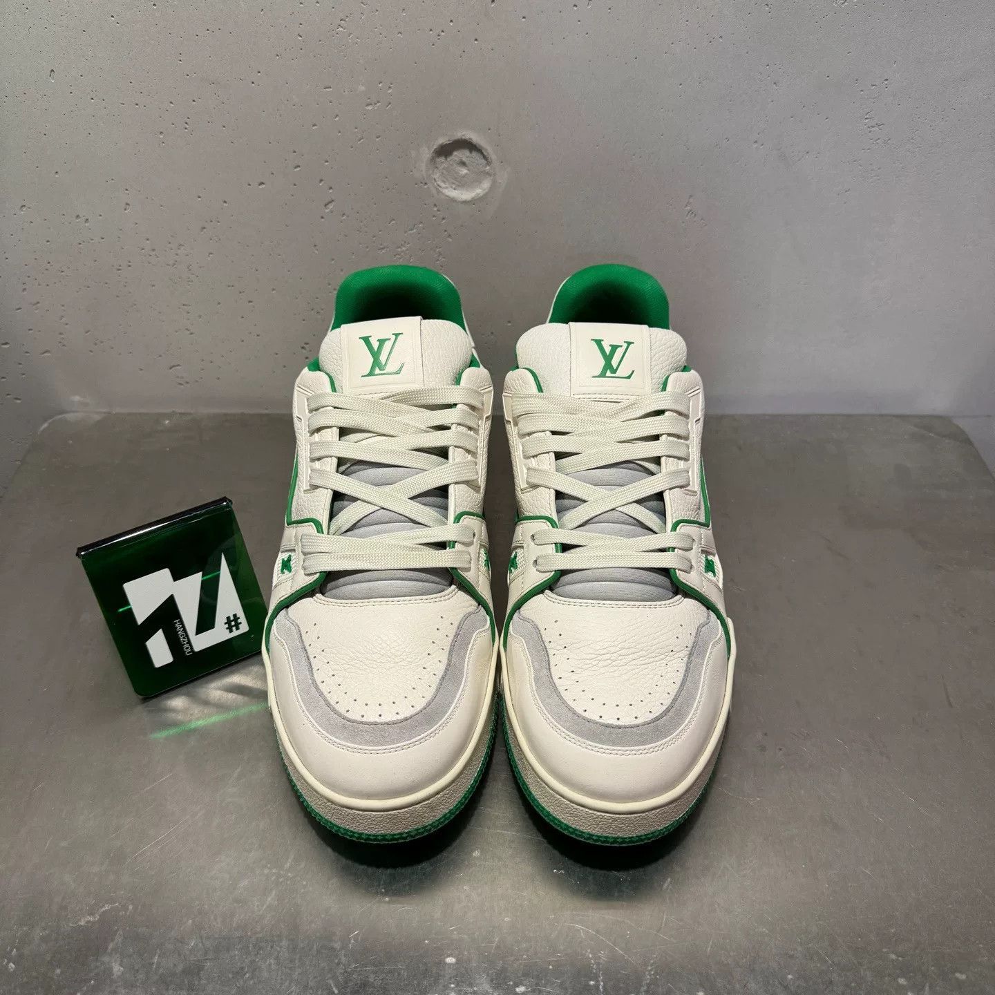 Louis Vuitton Louis Vuitton Training Green Lowtop Sneakers 44 Men Size US 10.5 / EU 43-44 - 1 Thumbnail
