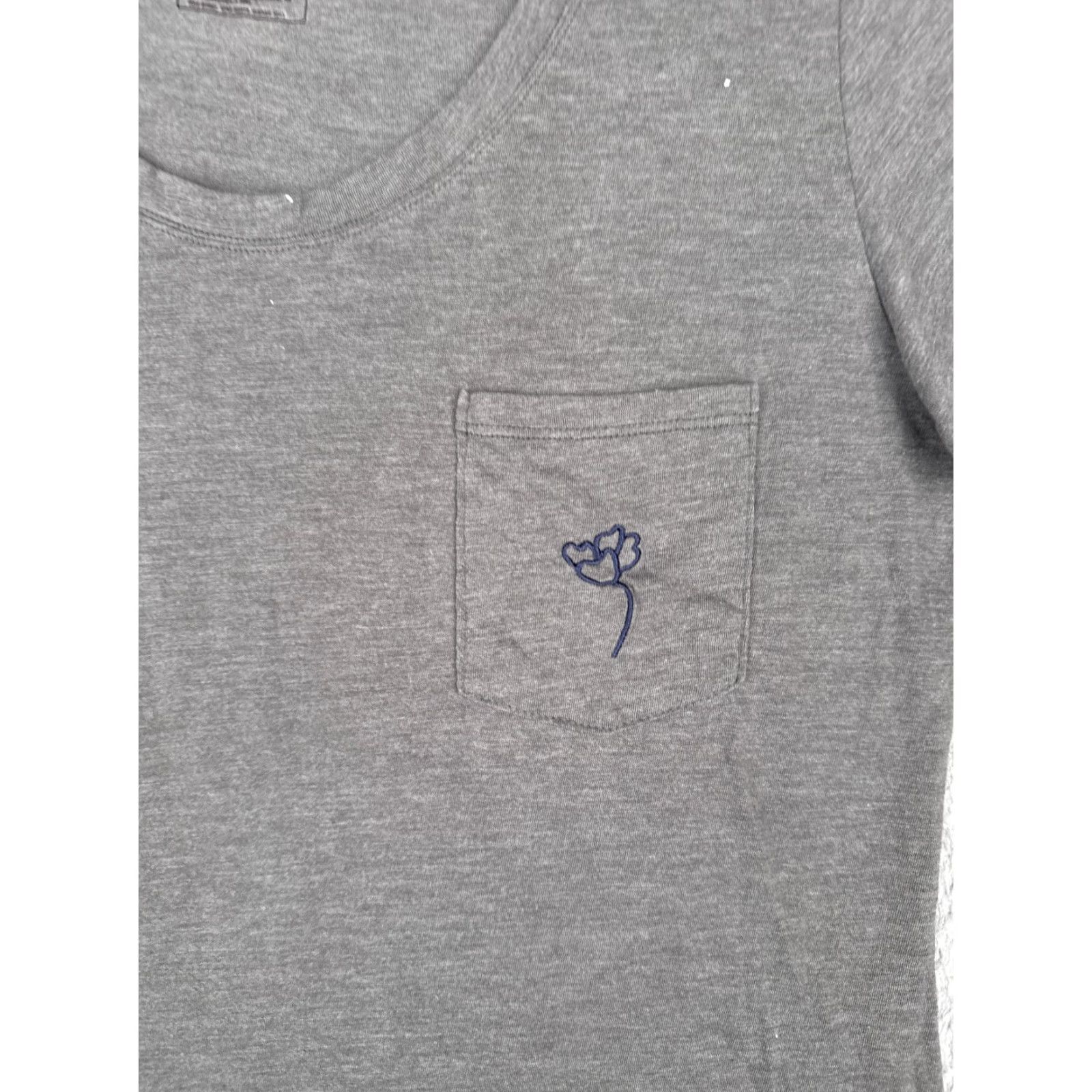 The North Face The North Face Shirt Women Medium Gray Pocket Scoop Neck Polyester Blend READ Size M / US 6-8 / IT 42-44 - 6 Thumbnail