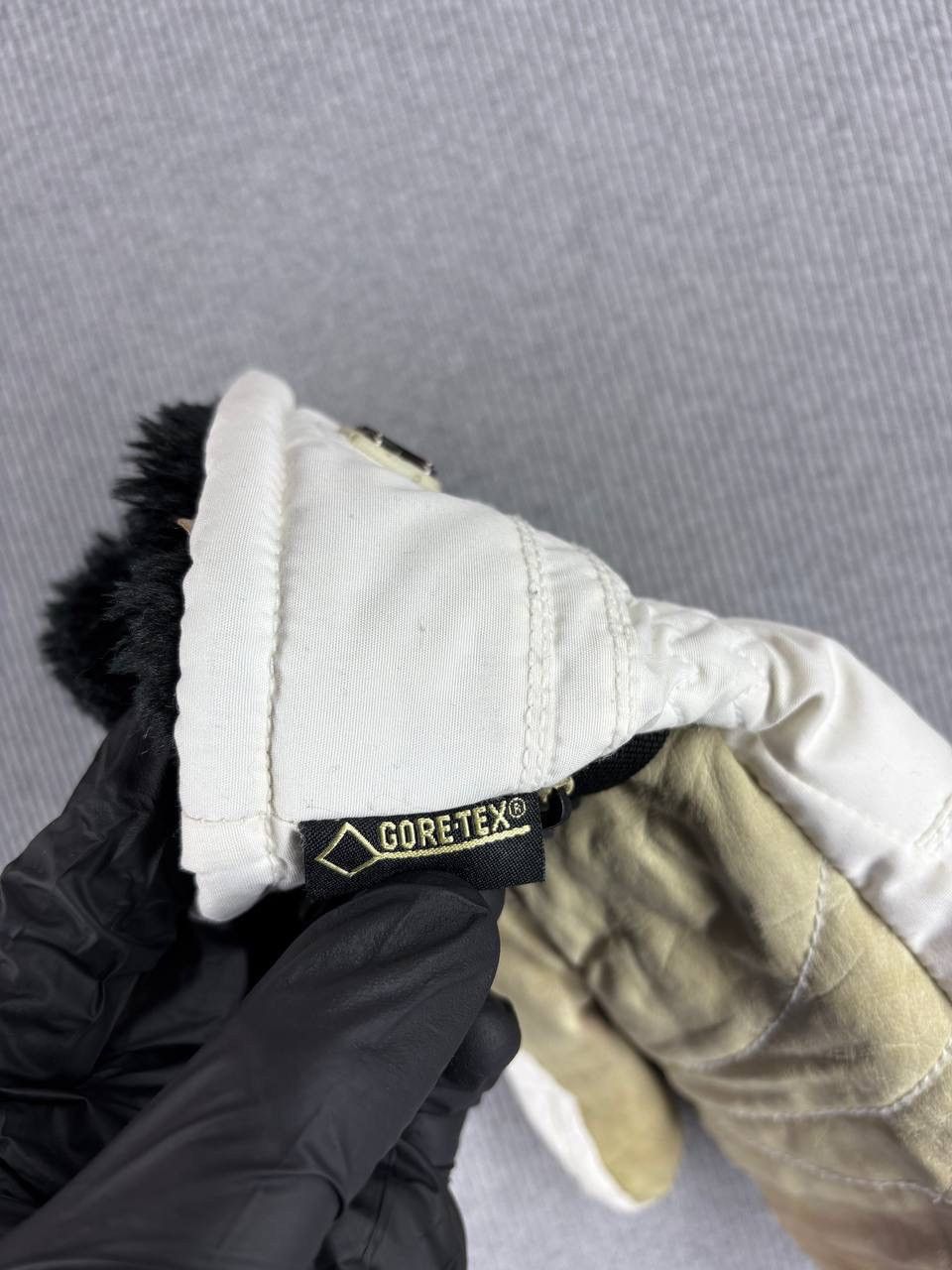 Other Xtm primaloft gore-tex white adult M-L gloves Size ONE SIZE - 12 Thumbnail