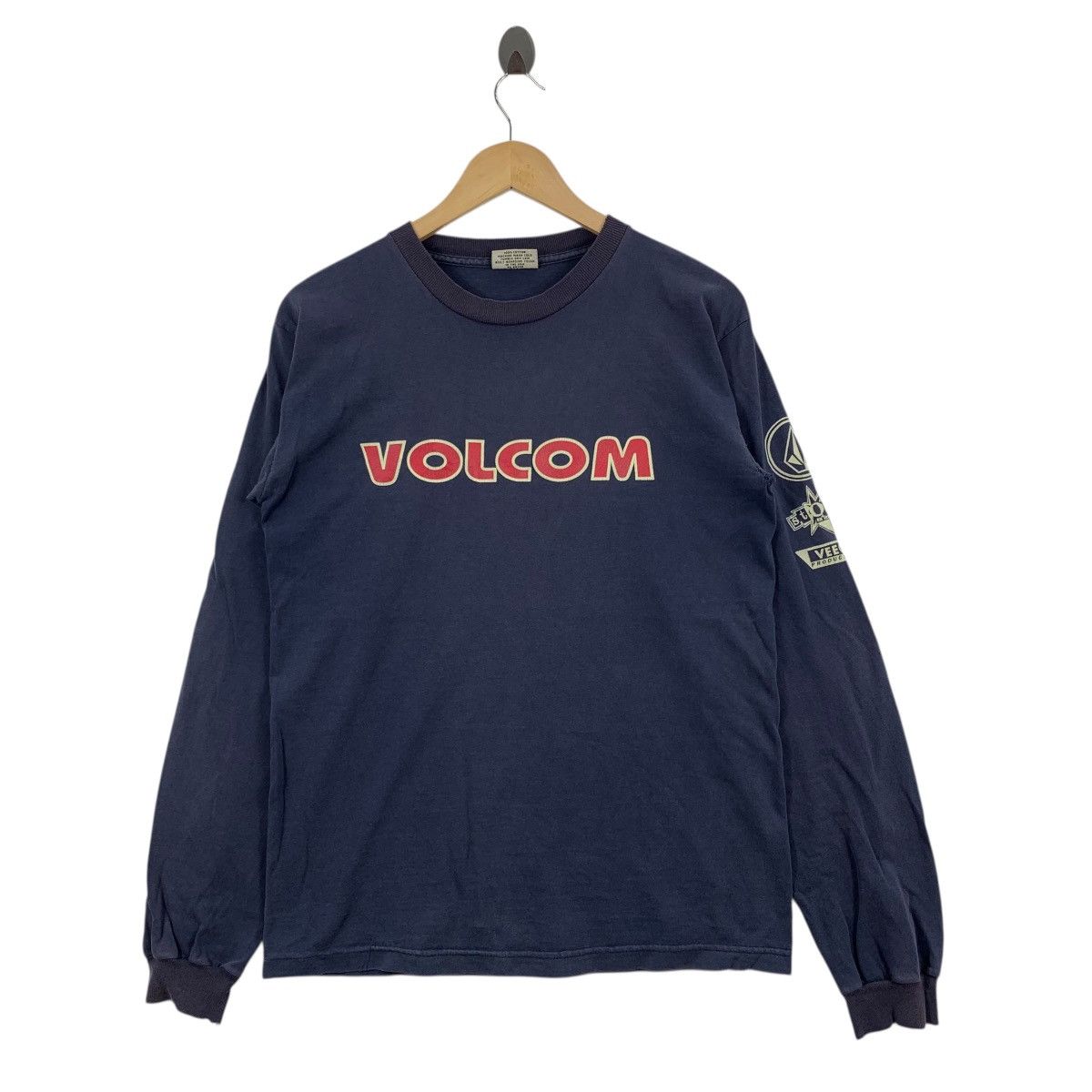 Volcom Vintage 90s VOLCOM SURF USA Stone Veeco Production Tshirt Size US M / EU 48-50 / 2 - 1 Thumbnail