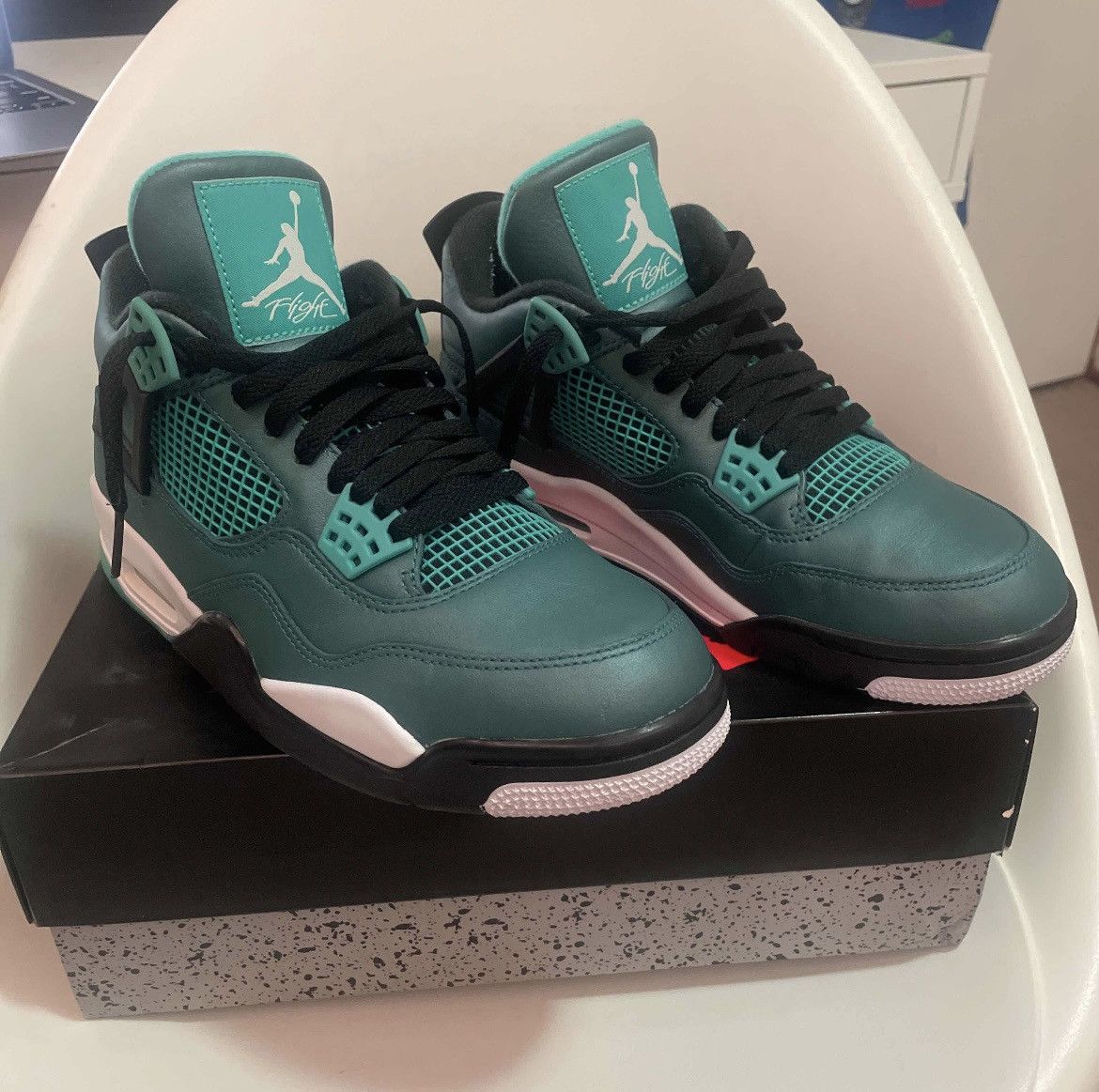 Nike Jordan 4 Retro Teal Size US 8.5 / EU 41-42 - 5 Thumbnail