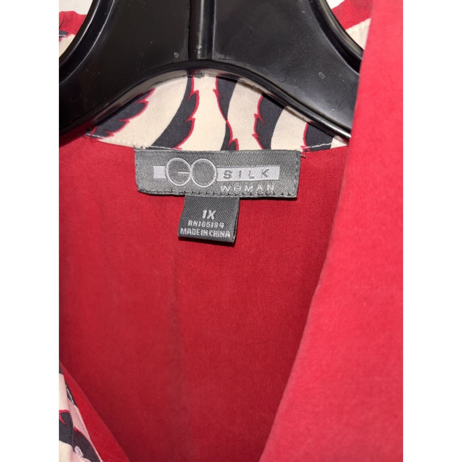 Vintage Go Silk Women Top 1X Red Button Up Zebra Print 3/4 Sleeve Collared Neckline Casual Shirt Womens Silk Size XL / US 12-14 / IT 48-50 - 8 Thumbnail